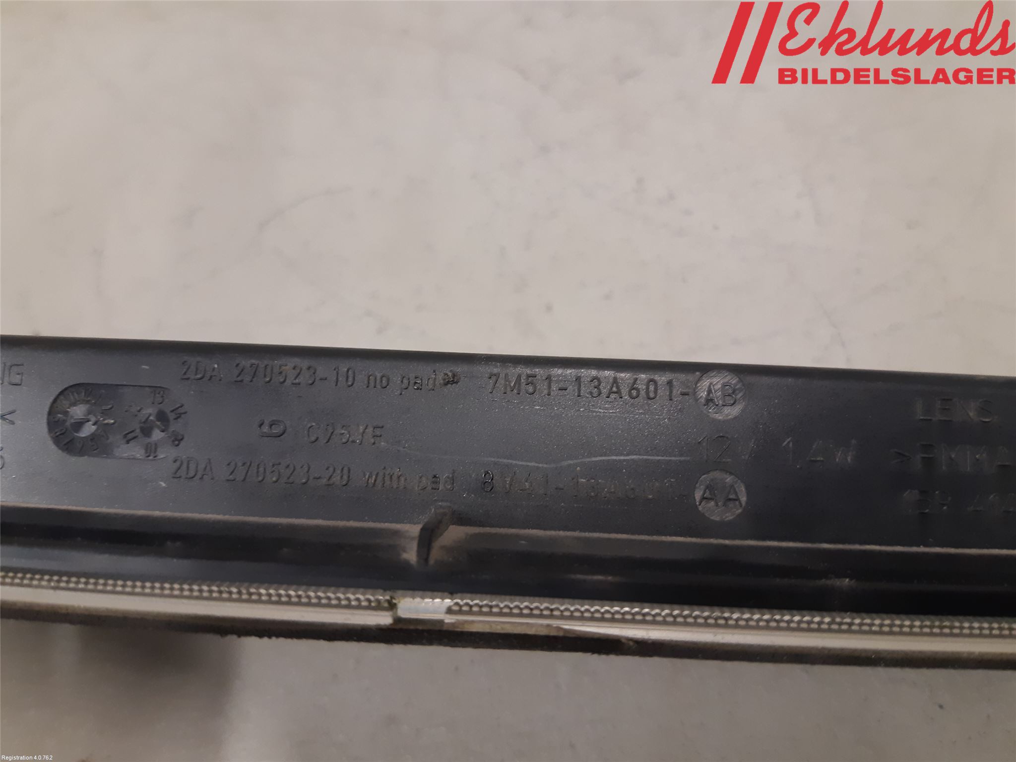 Ford KUGA 08-12 Bromsljus Bakruta