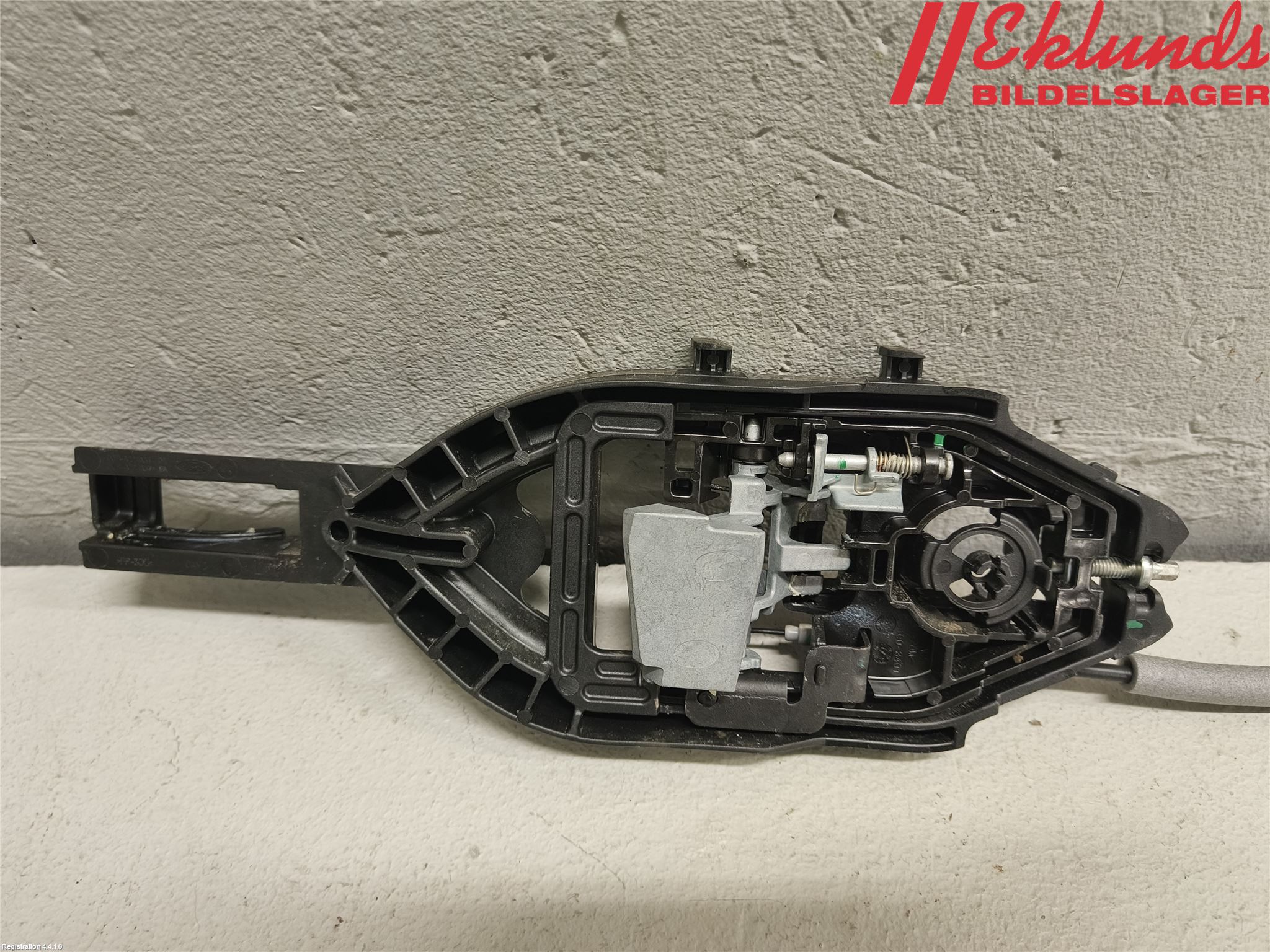 Ford FOCUS 19- Dörrhandtag Yttre Hö