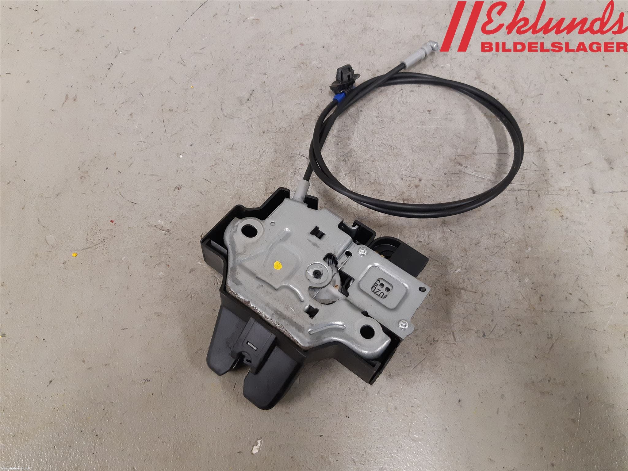 Lexus IS 250/350 14-20 Låskista Baklucka