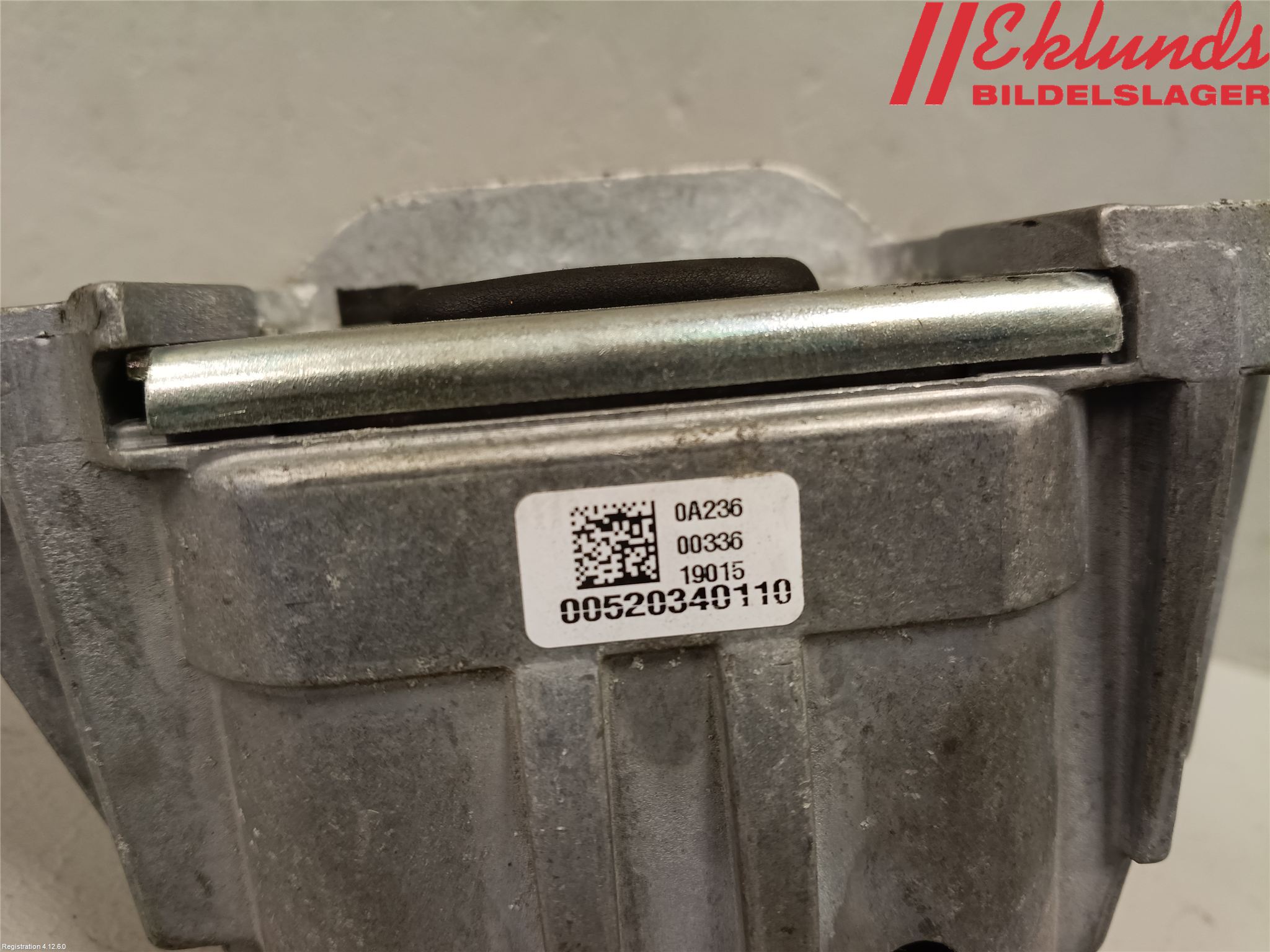 Jeep RENEGADE Motorfäste