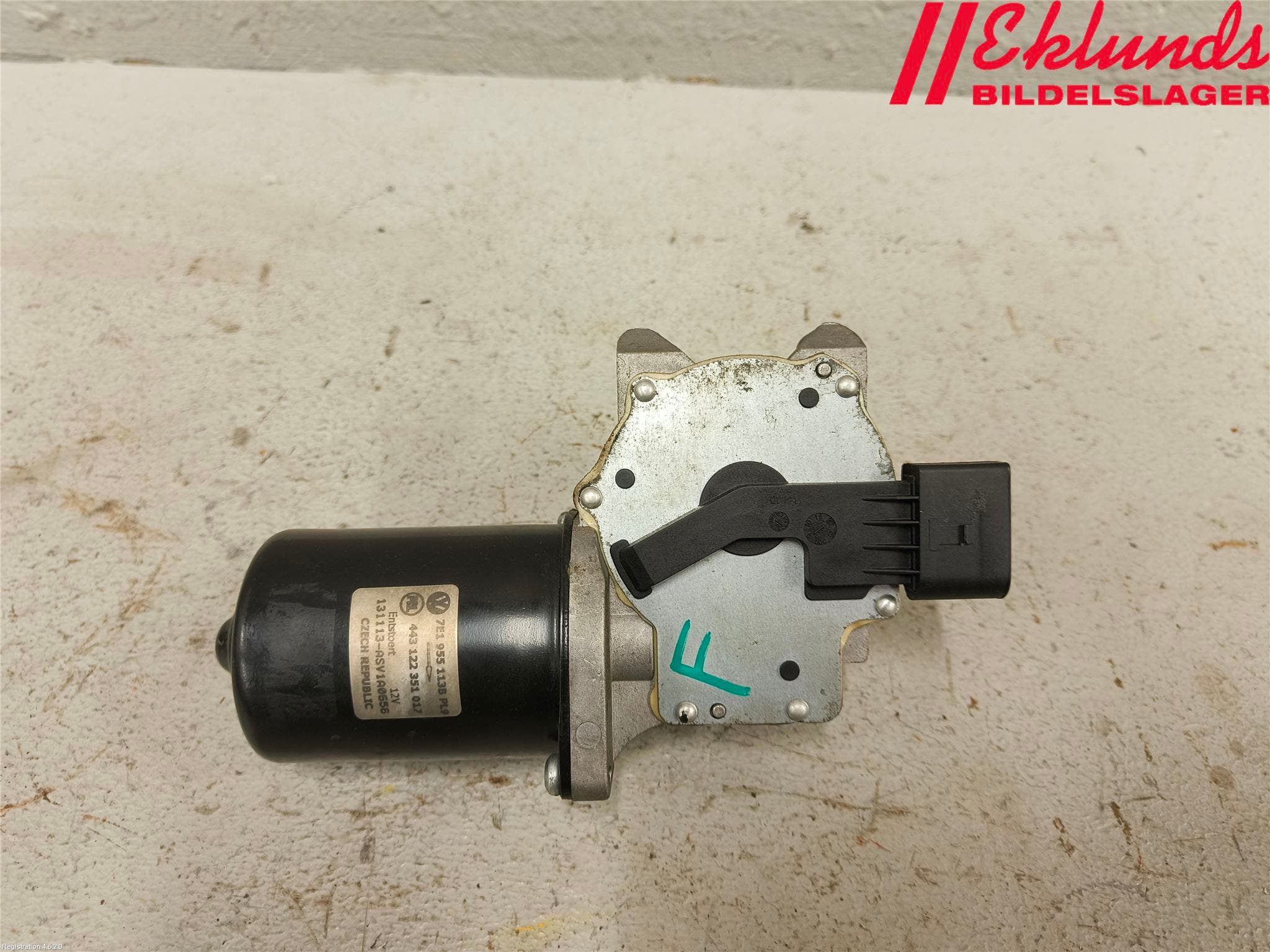 Volkswagen VW TRANSP/CARAVELLE (T5) 04-15 Torkarmotor Vindruta