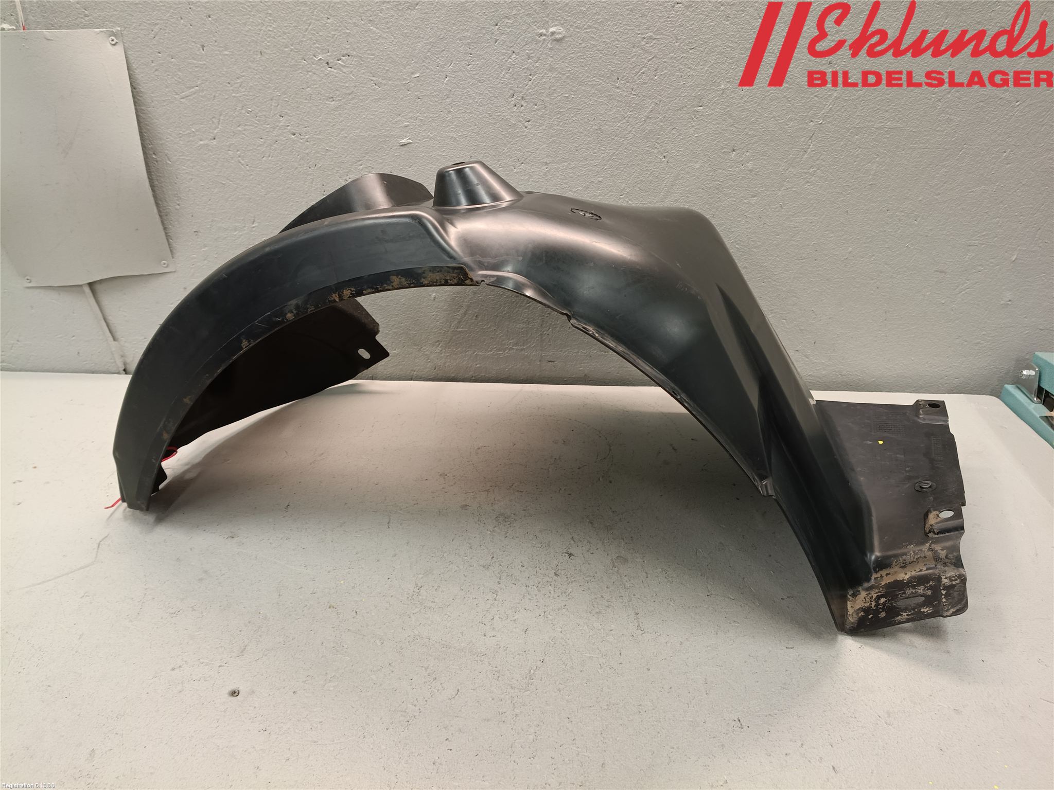 BMW 1 E87/81 5D/3D 03-11 Skärm Inner