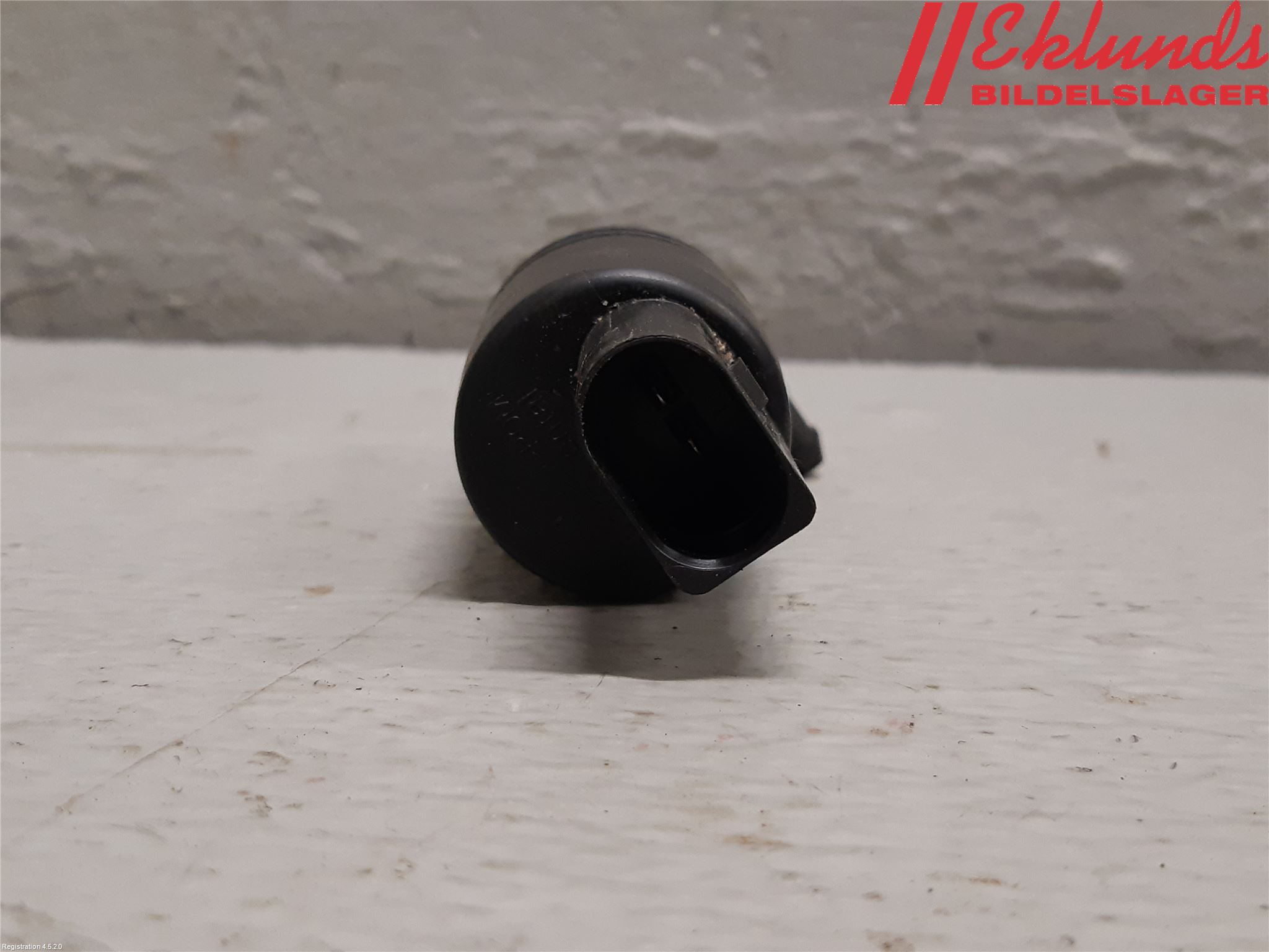 BMW 5 F10/F11/F18 09-17 Spolarpump Baklucka