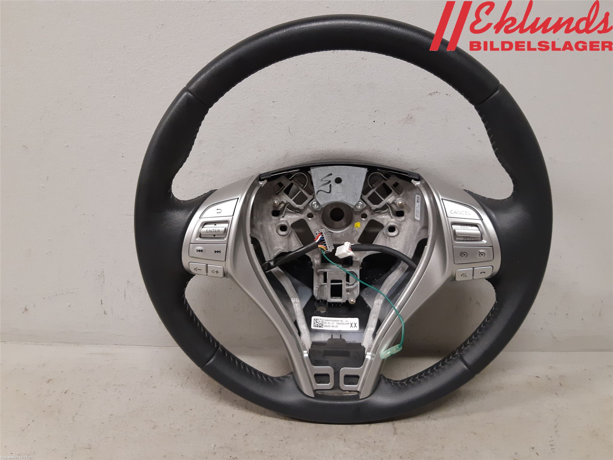 Nissan NAVARA, TREK-1 17-21 Ratt