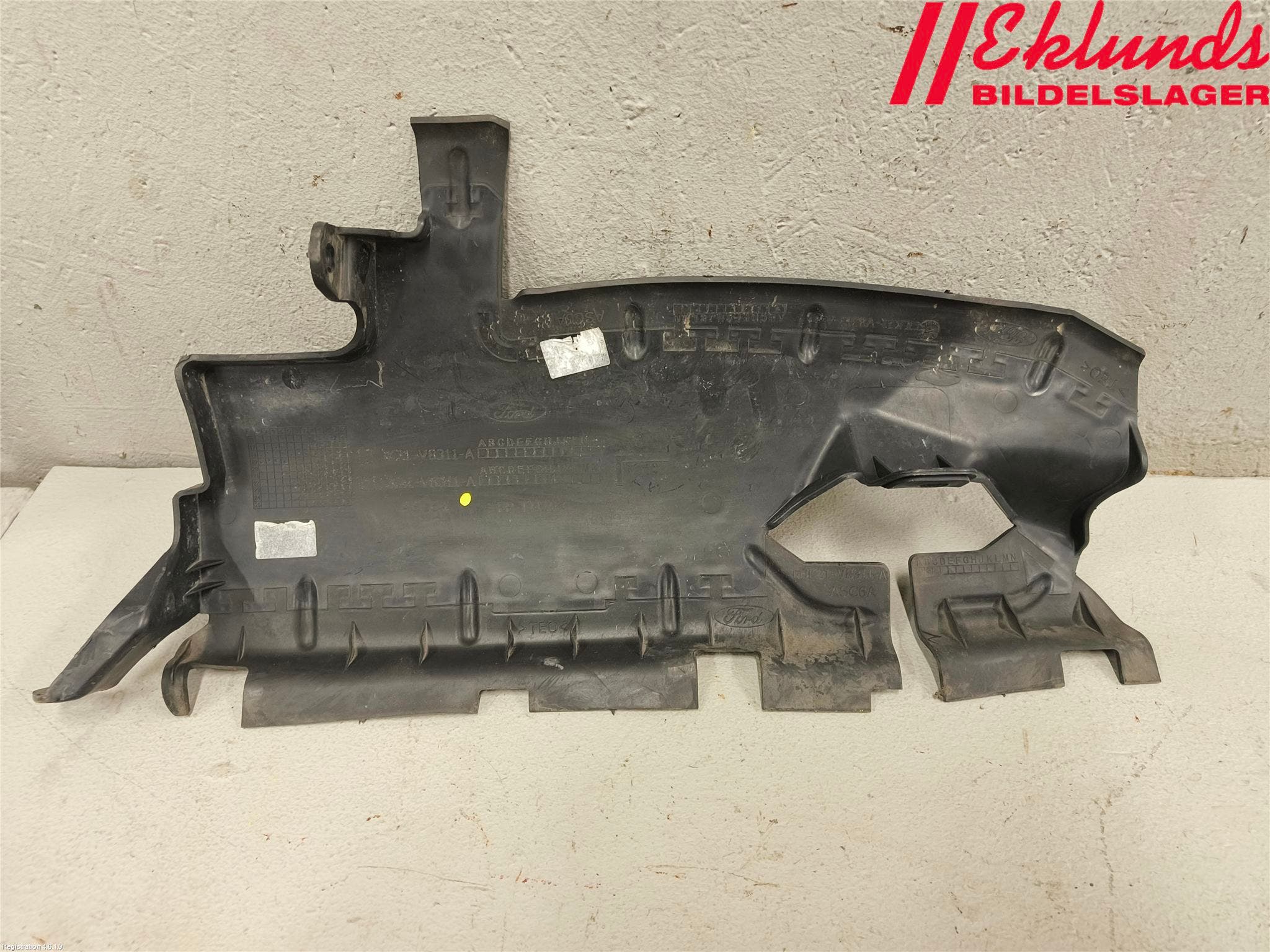 Ford TRANSIT/TOURNEO CUSTOM 13-24 Deflektor Plåt-Plast Kylning