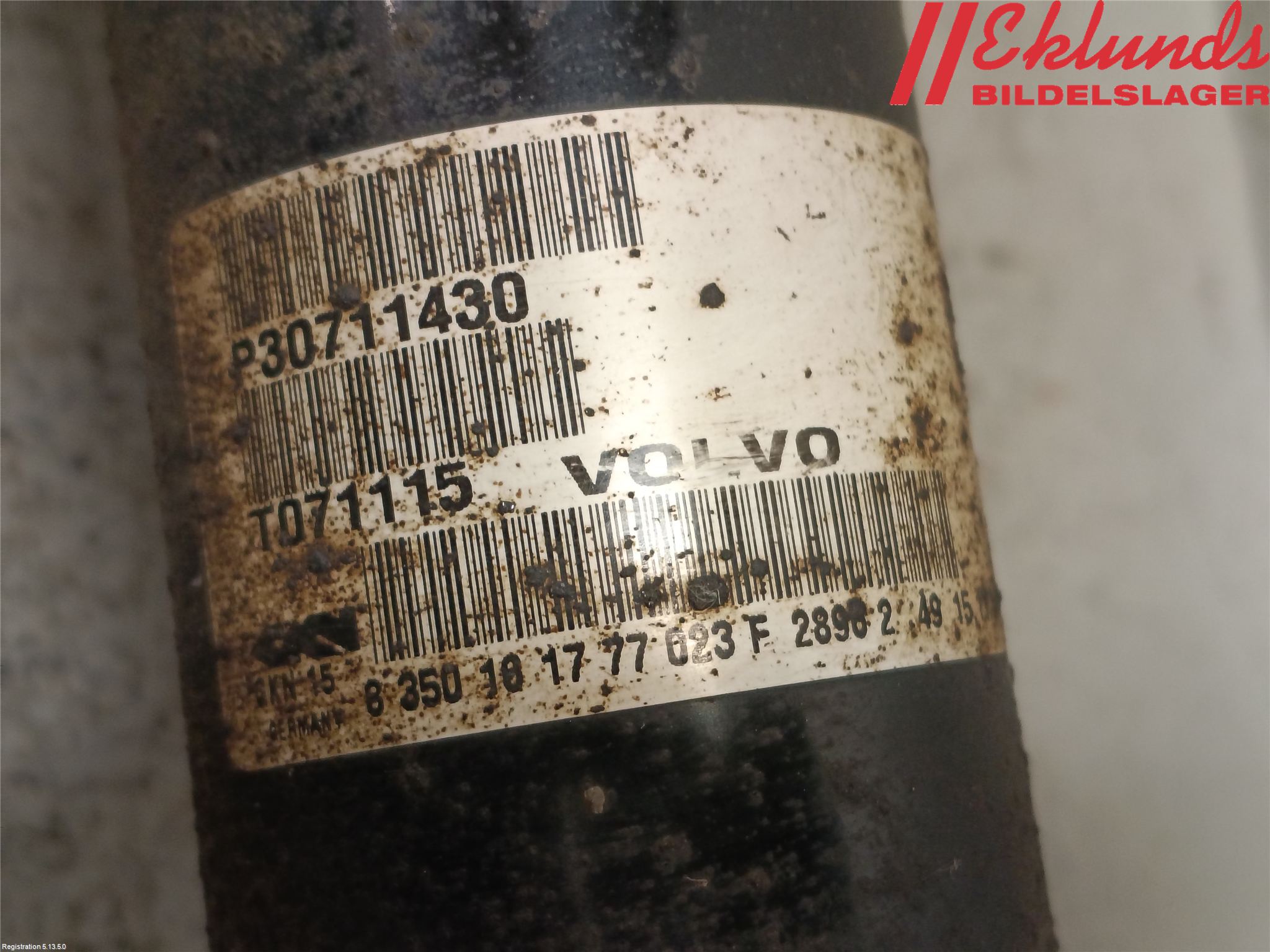 Volvo XC70 08-13 Drivaxel Fram Höger