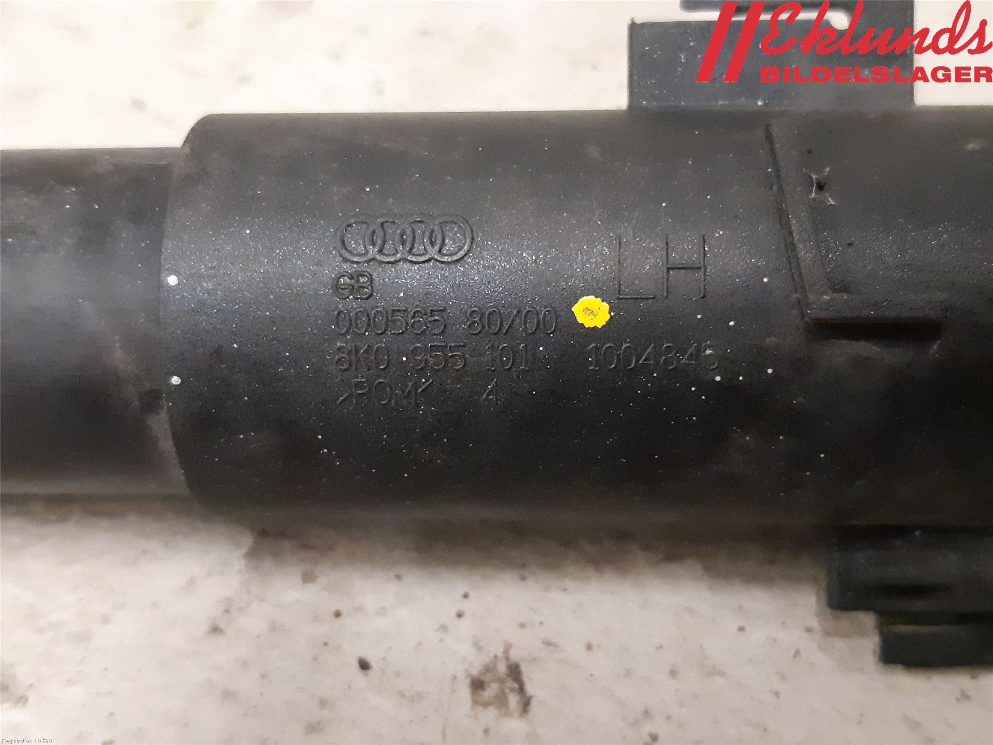 Audi A4/S4 08-11 Spolarmunstycke Strålkastare