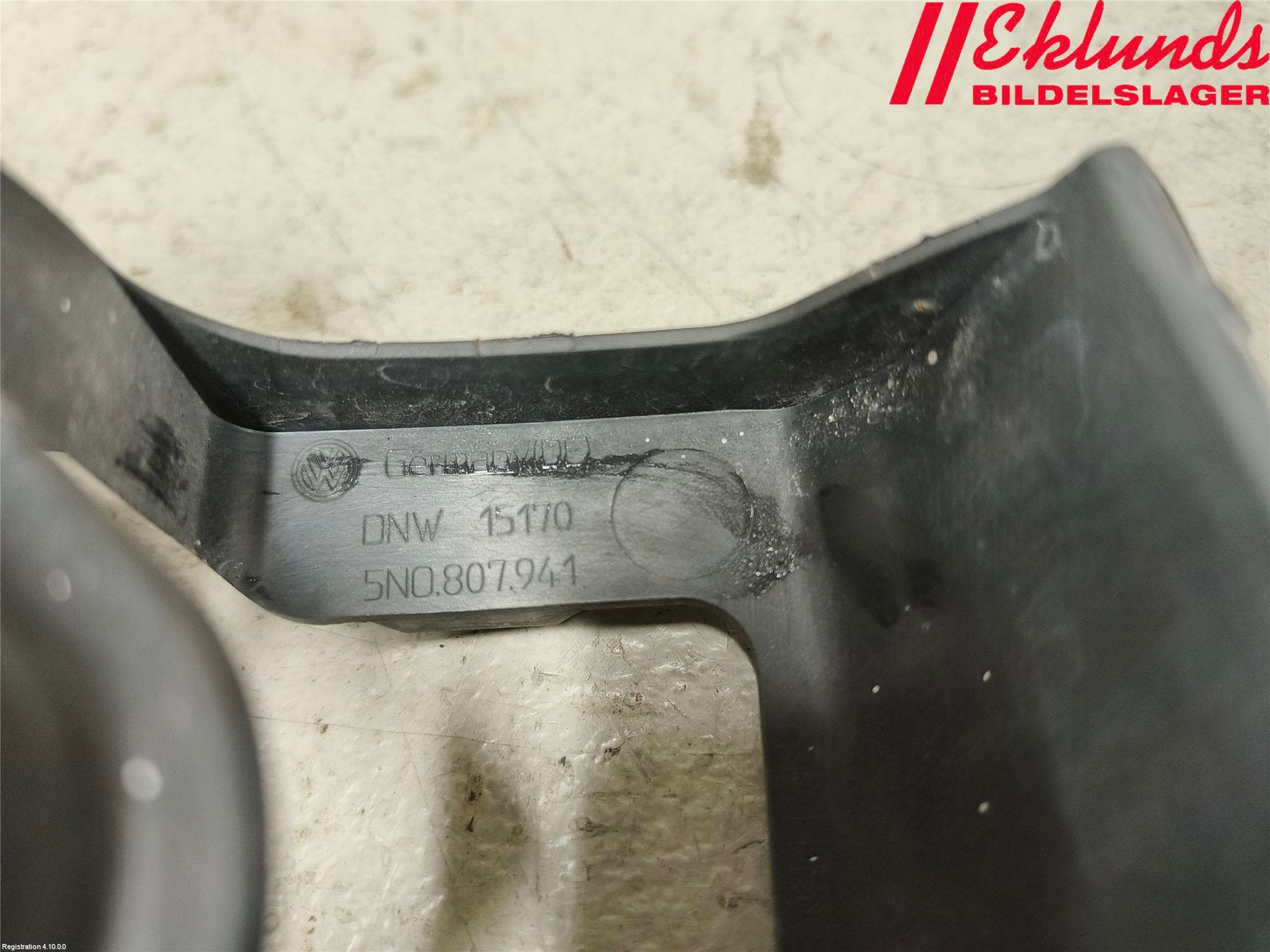 Volkswagen VW TIGUAN 07-16 Spolarmunstycke Strålkastare