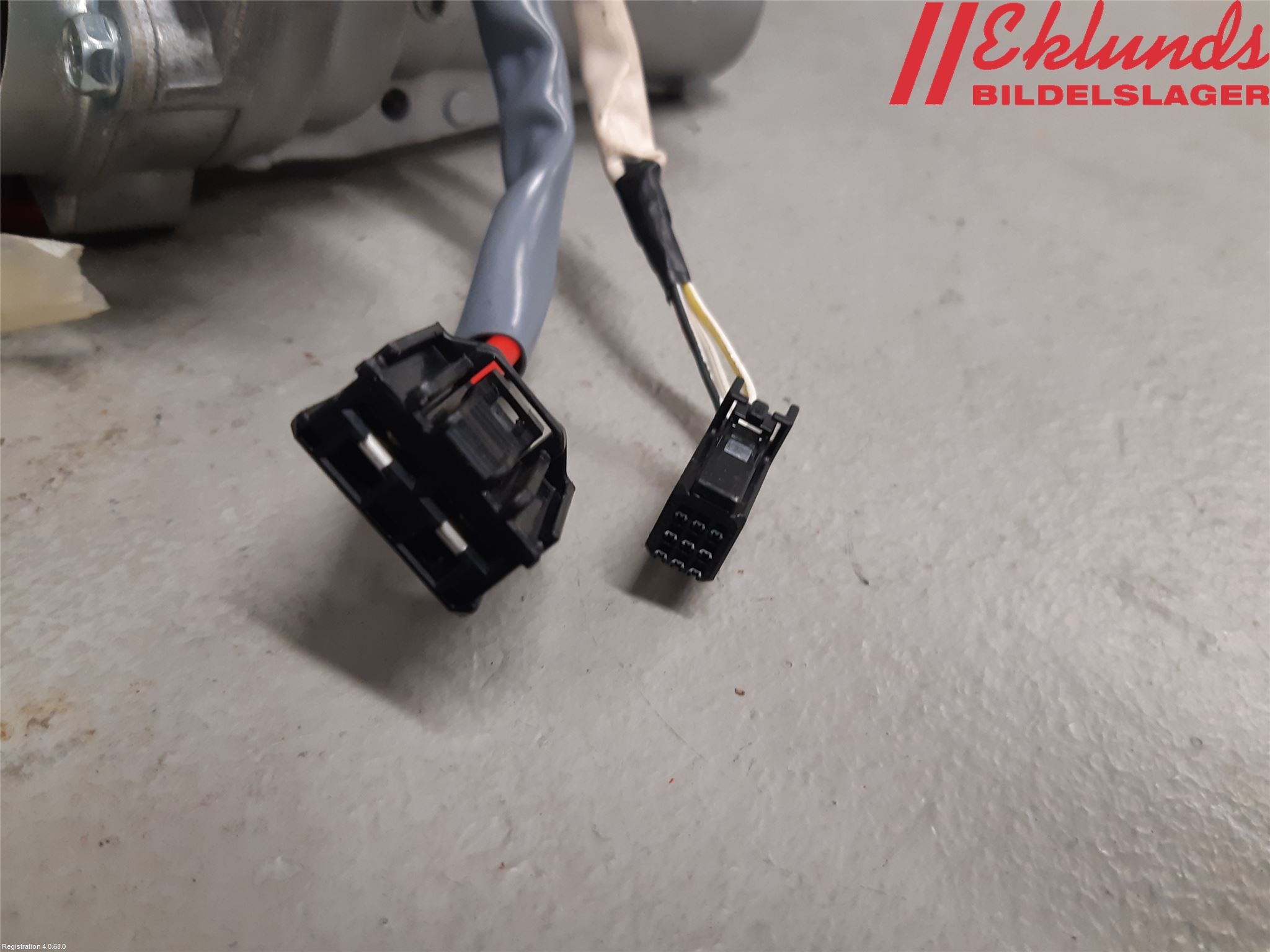 Toyota YARIS XP130 15-20 Rattaxelagg Med Inb Servo