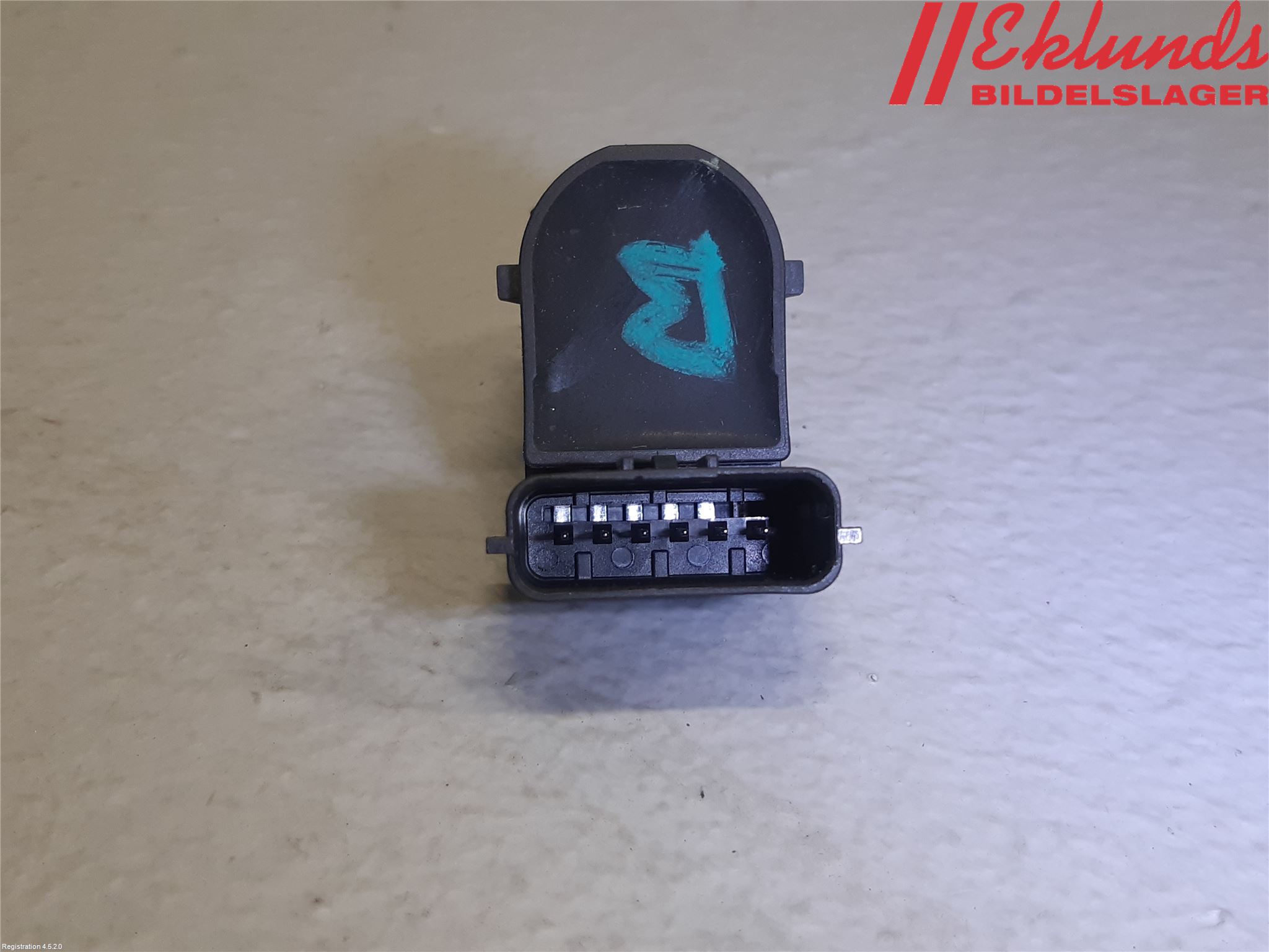 Hyundai TUCSON 05- Parkeringshjälp Backsensor