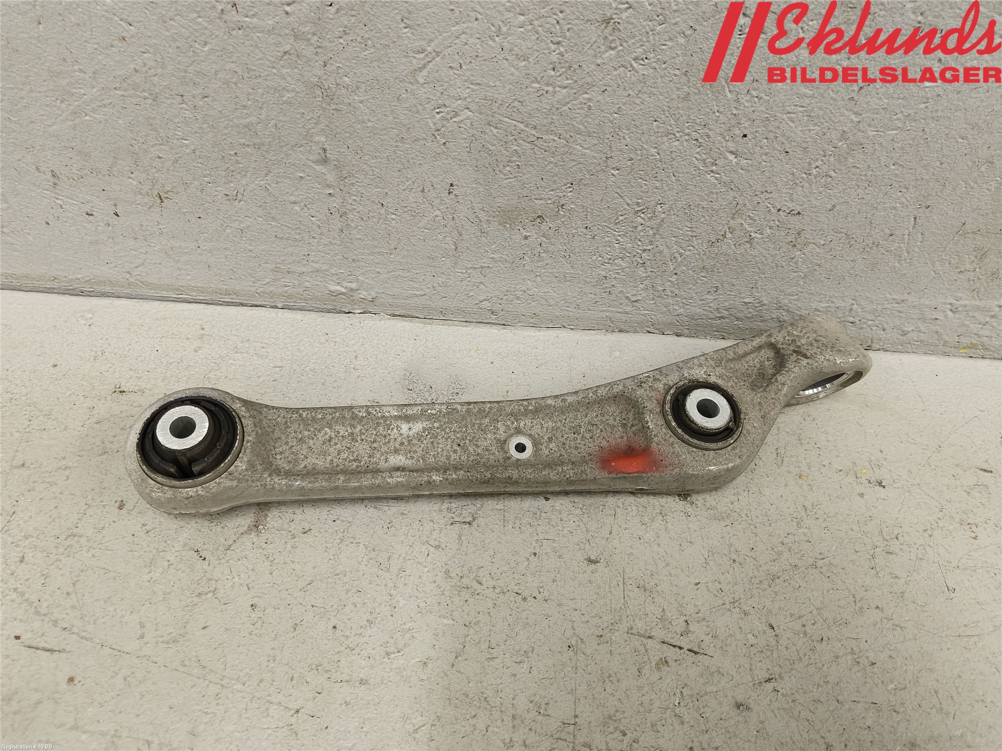 Audi A4/S4 B9 20- Bärarm Fram Undre Vä