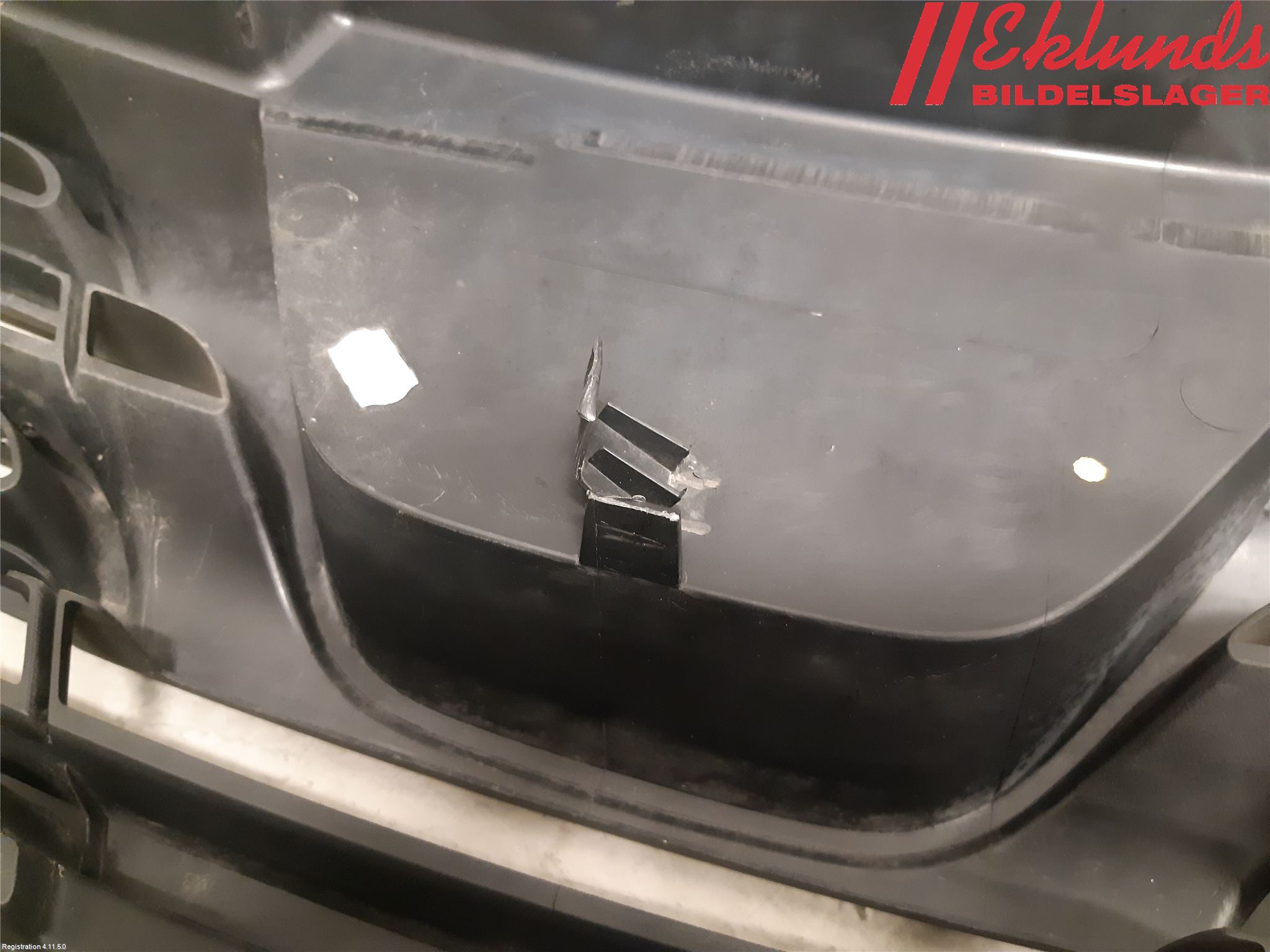 Renault TRAFIC/E-TECH 15- Grill Komp