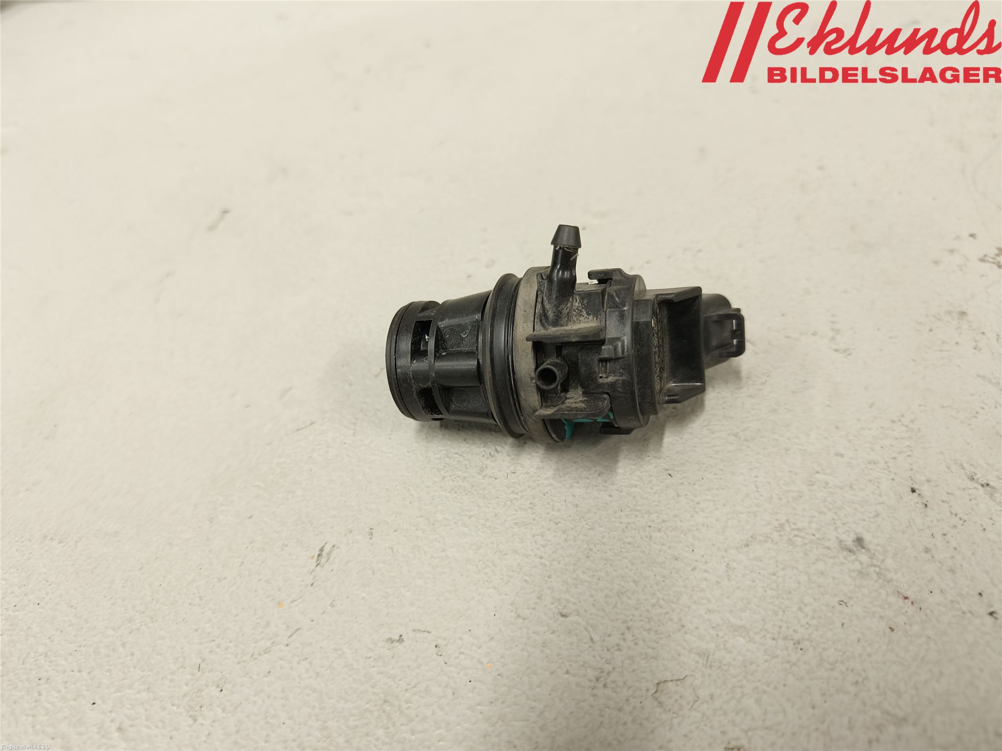 Toyota RAV 4 06-12 Spolarpump Vindruta