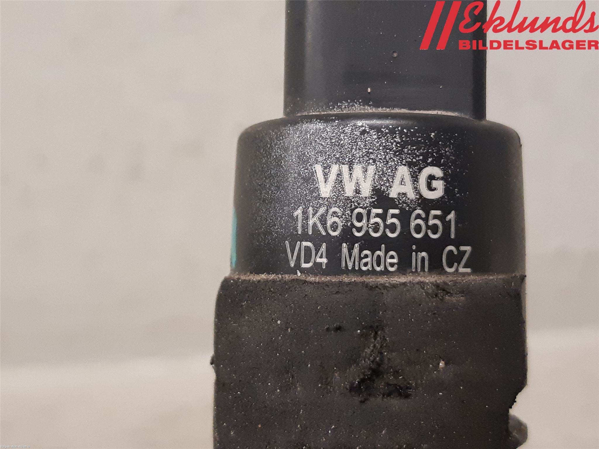 Audi A6/S6     05-11 Spolarpump Vindruta