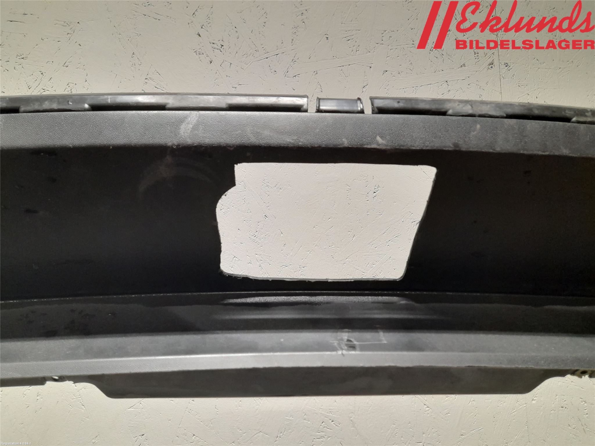 Volkswagen VW PASSAT 11-14 Stötfångardel Bak Mitt