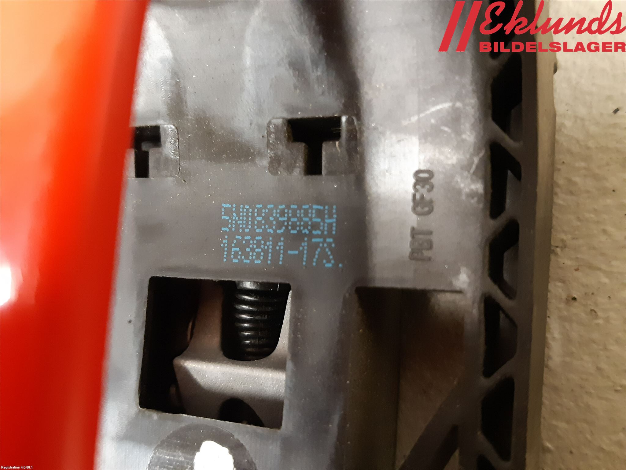 Volkswagen VW POLO 10-17 Dörrhandtag Yttre Hö