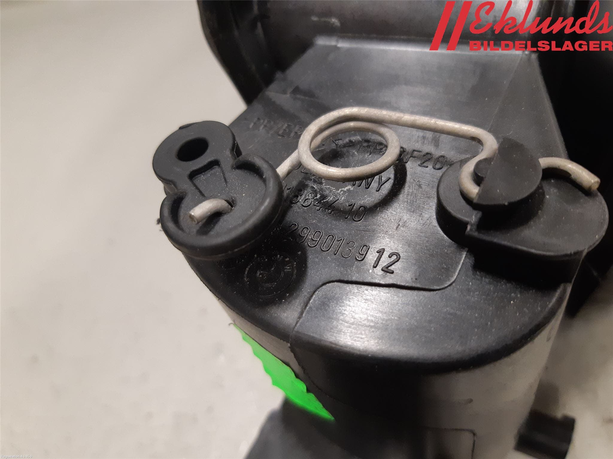 BMW X1 E84 10-15 Tanklucka