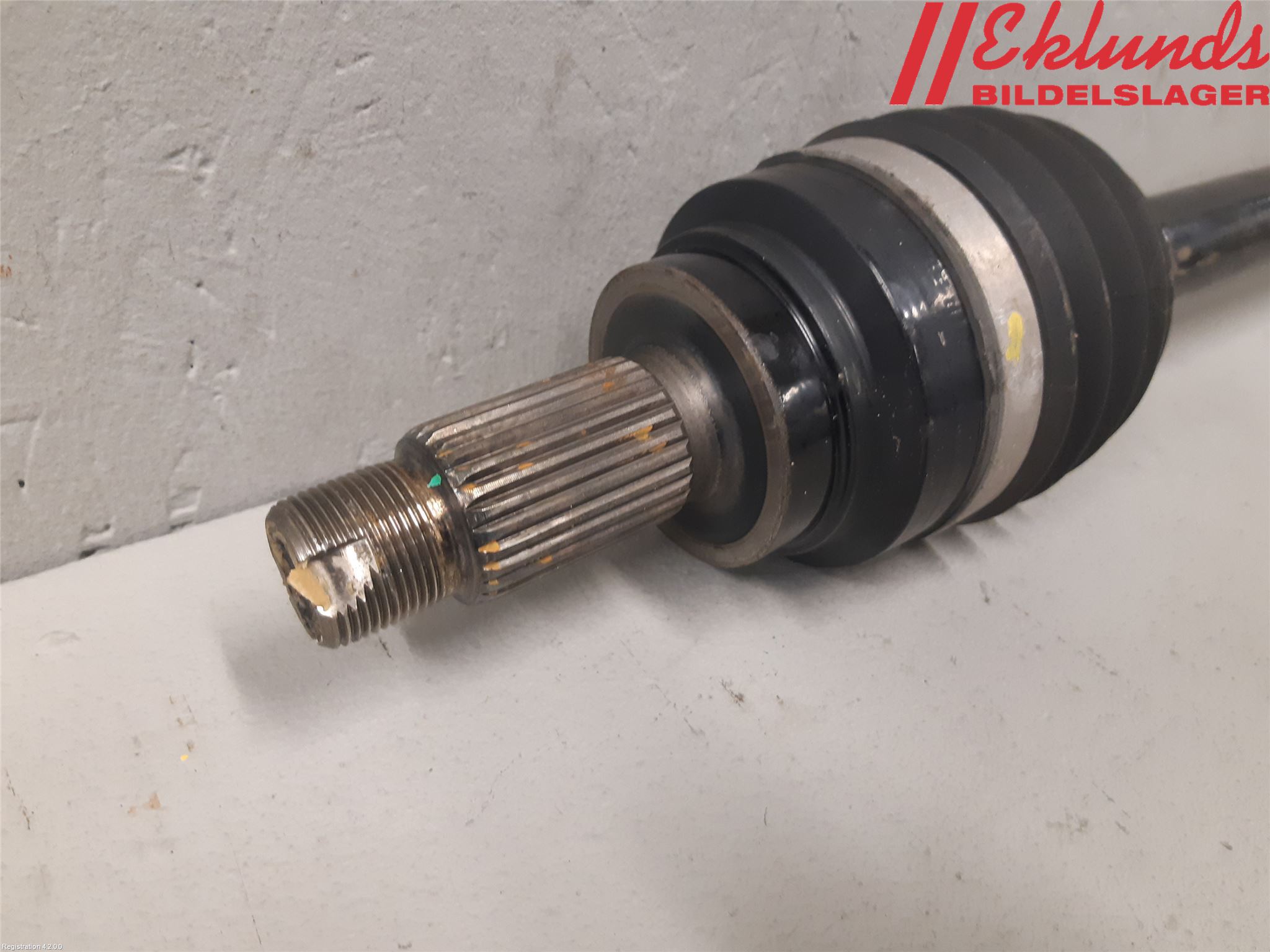 BMW 1 F20/F21 11-19 Drivaxel Bak Vänster