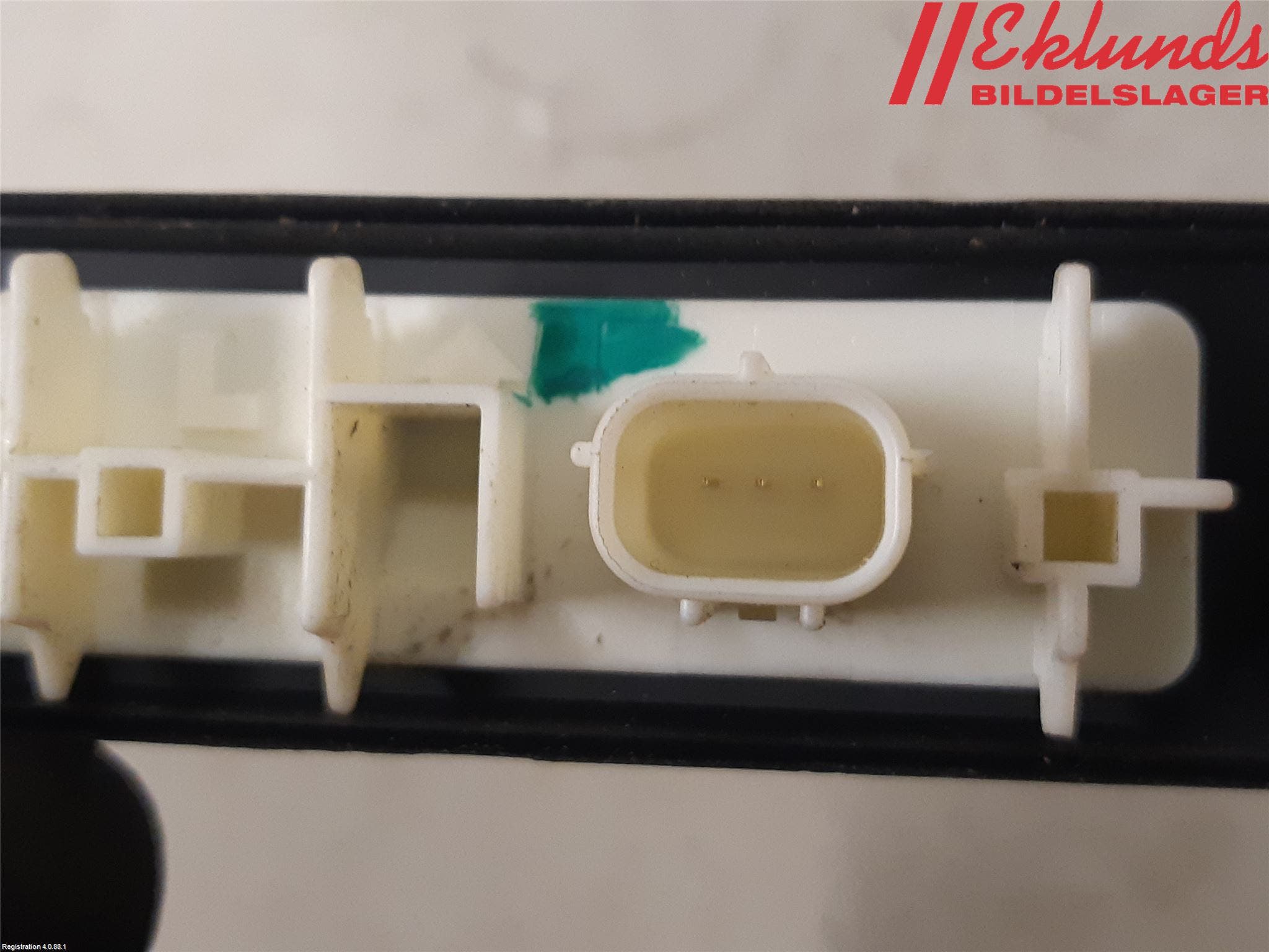 Toyota YARIS XP21 20- Bakluckehandtag