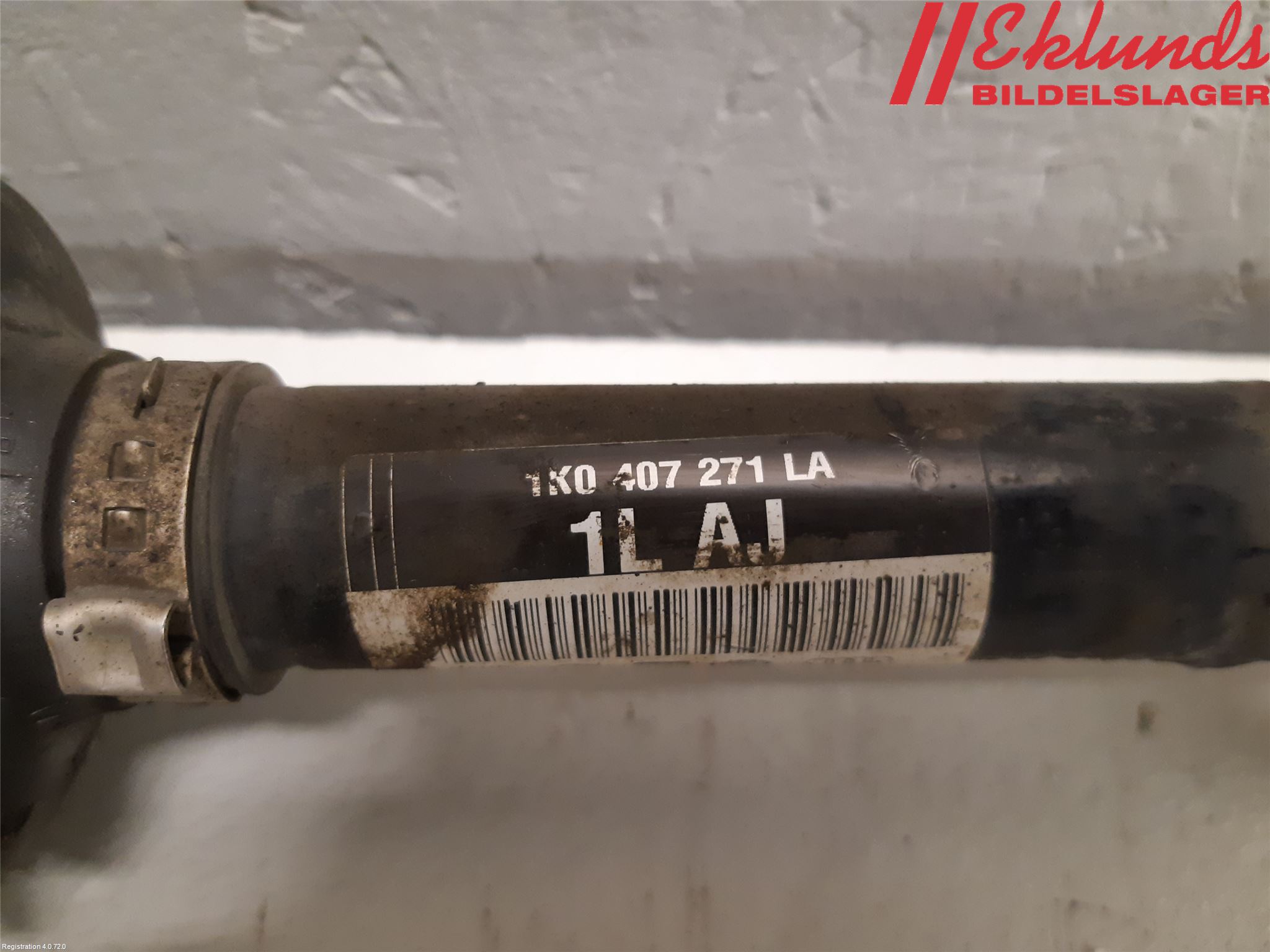 Volkswagen VW TOURAN 10-15 Drivaxel Fram Vänster