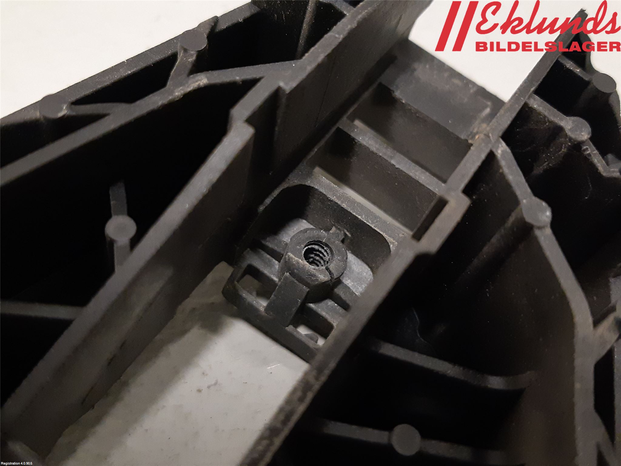 Audi A6 F2/C8 19- Dörrhandtag Yttre Vä
