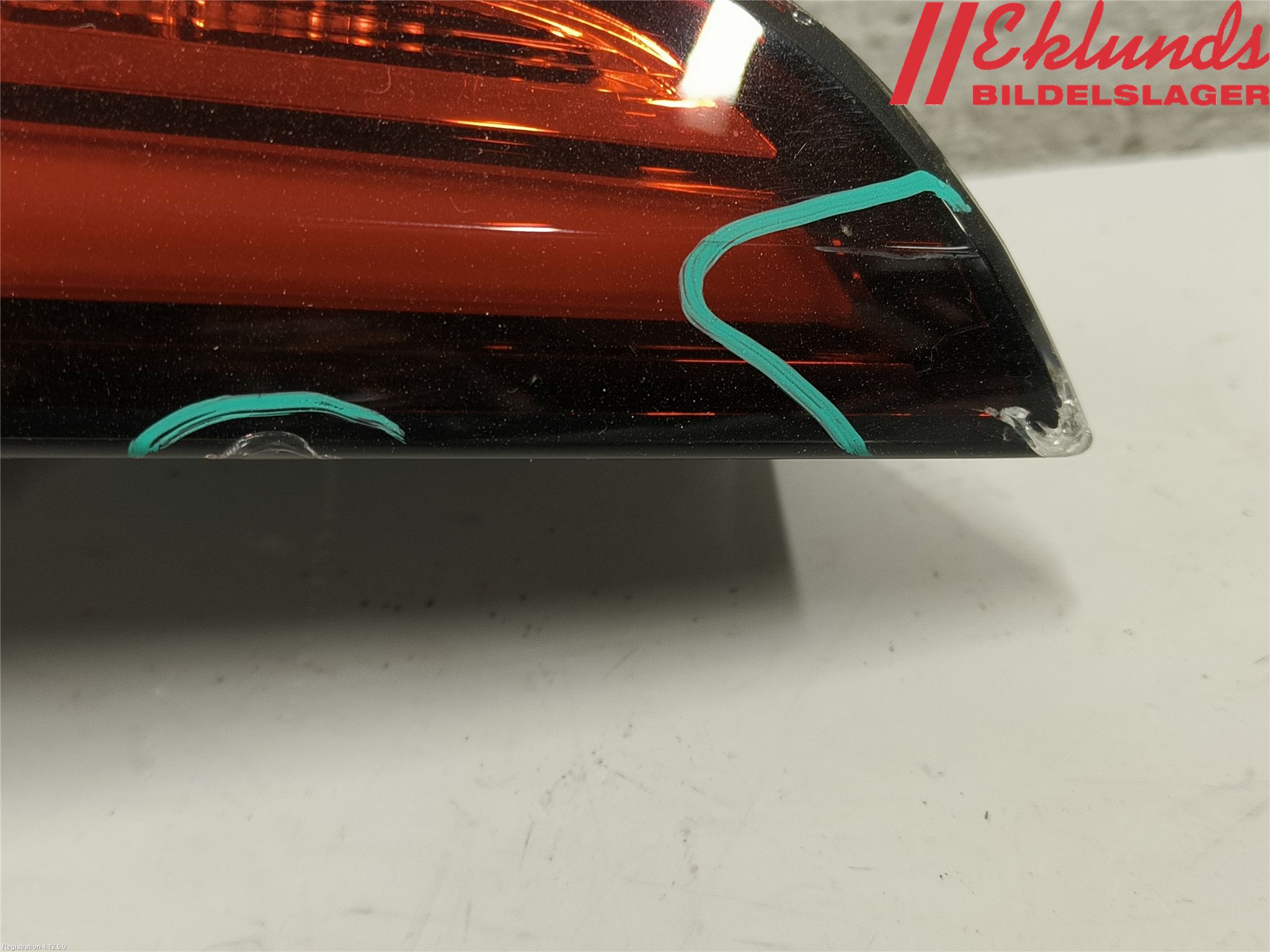 Audi A4/S4 B9 16-19 Bakljus Lucka Vä