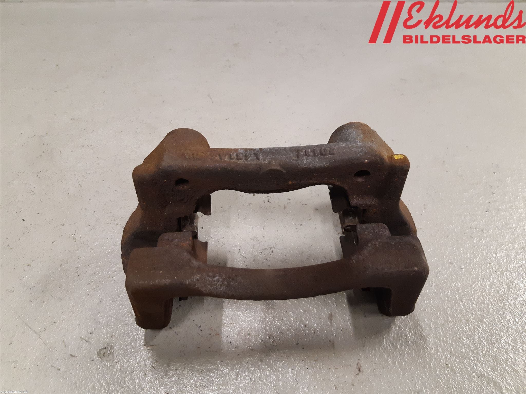 Toyota AURIS 13-19 Bromsokshållare