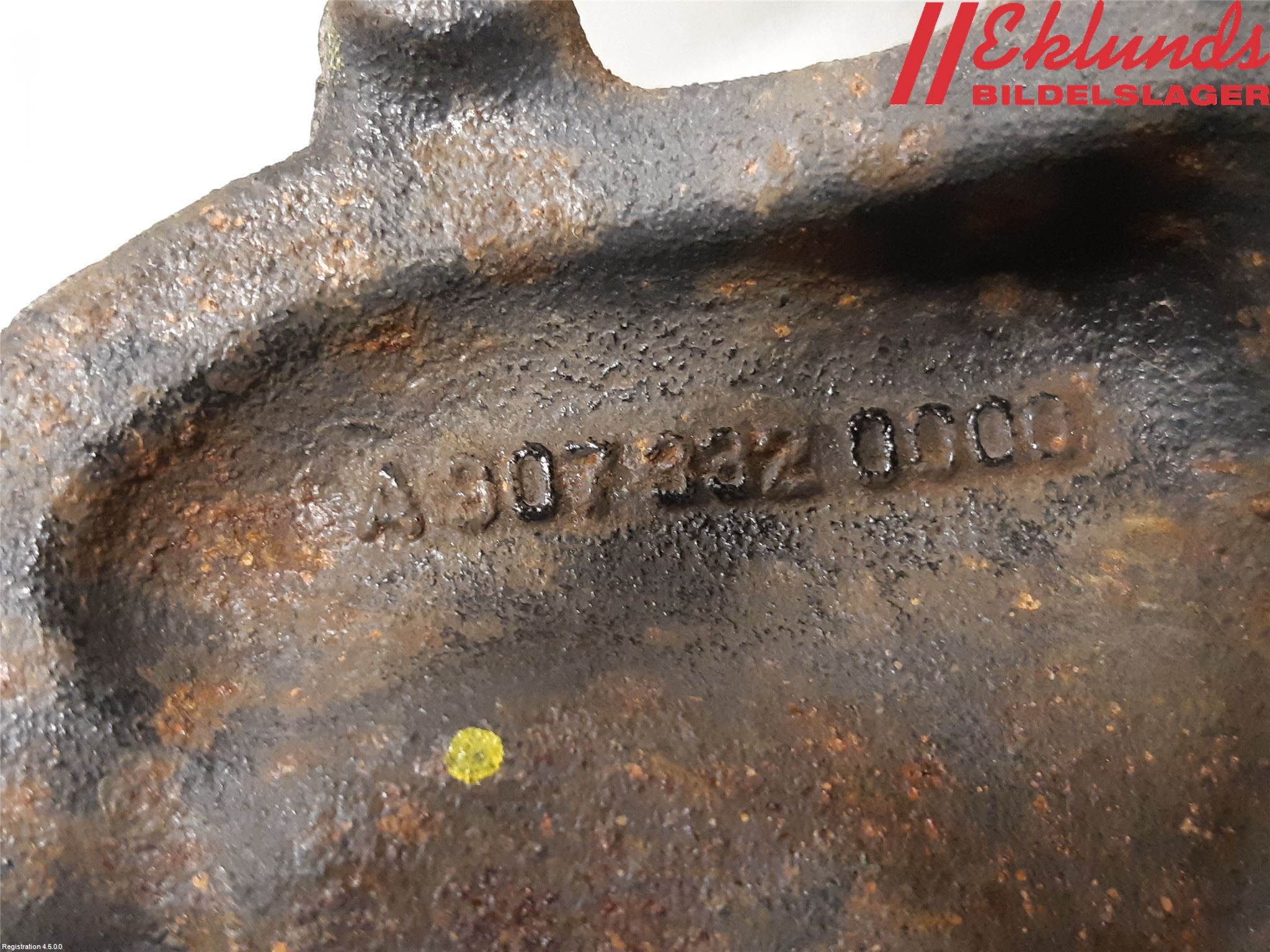 Mercedes-Benz MB SPRINTER (W907/W910) 19- Styrspindel Lagerhus Vä