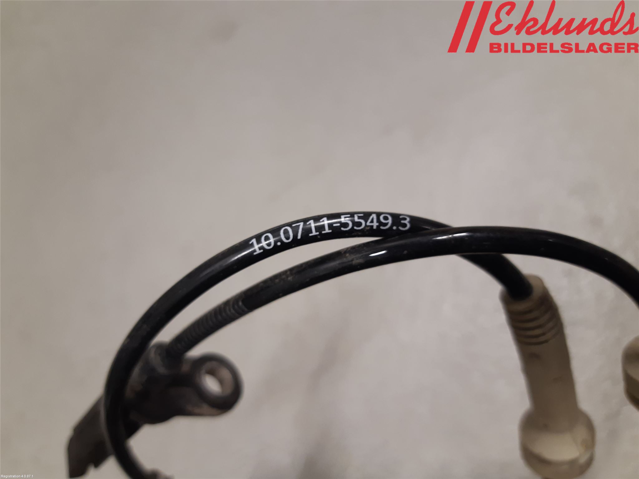 BMW 5 G30/G31/F90 17-23 Abs Sensor