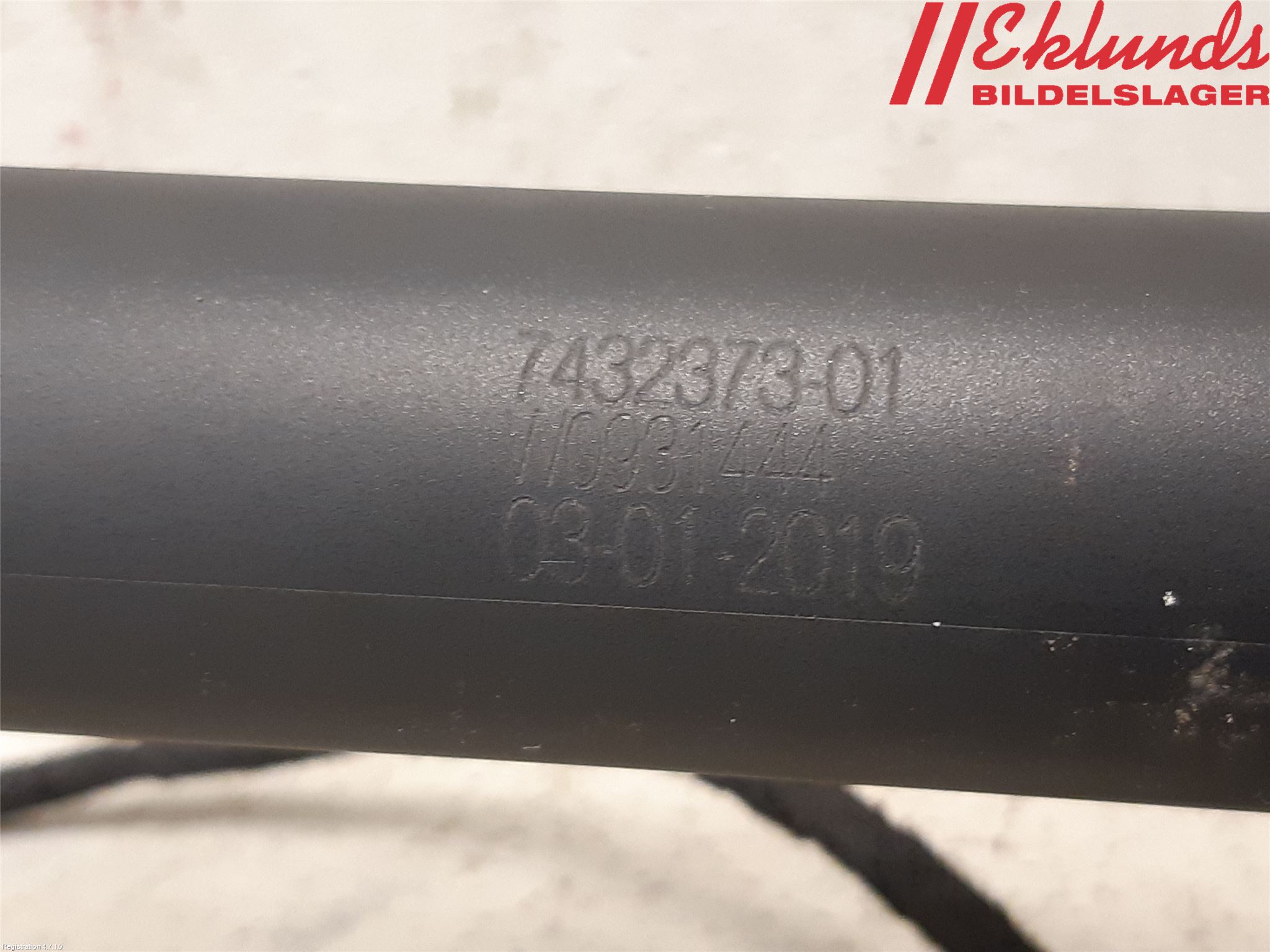 BMW 3 F30/F31/F80 12-19 Bakluckeöppnare Automatisk