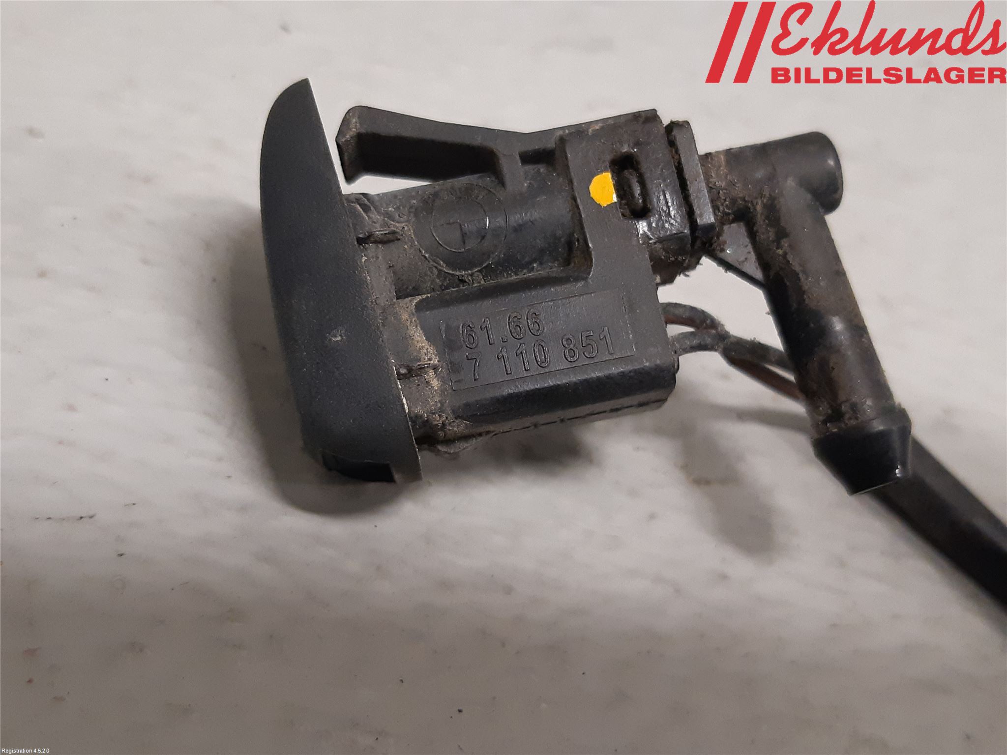 BMW 1 E87/81 5D/3D 03-11 Spolarmunstycke Rutor