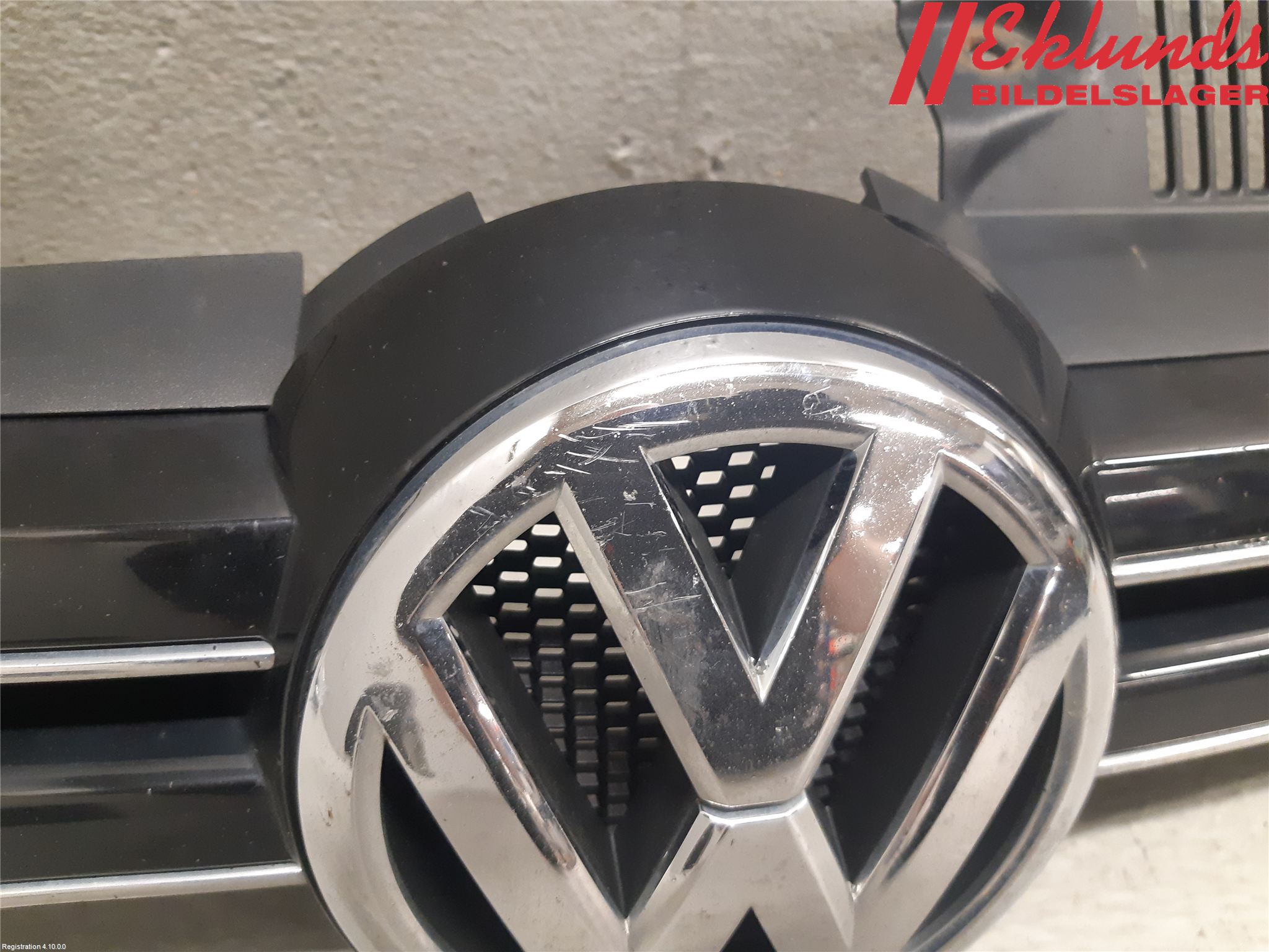 Volkswagen VW GOLF VI 09-13 Grill Komp