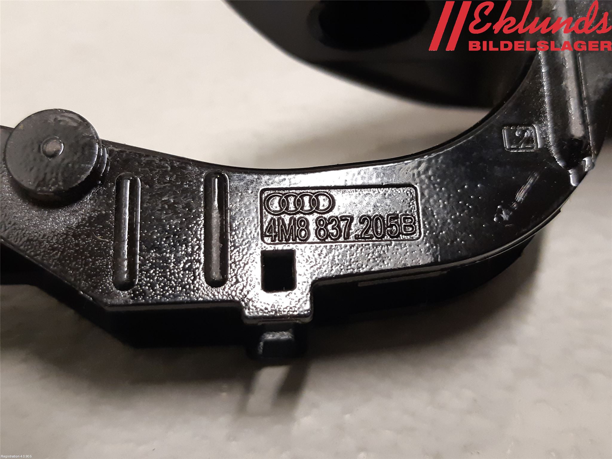 Audi A6 F2/C8 19- Dörrhandtag Yttre Vä