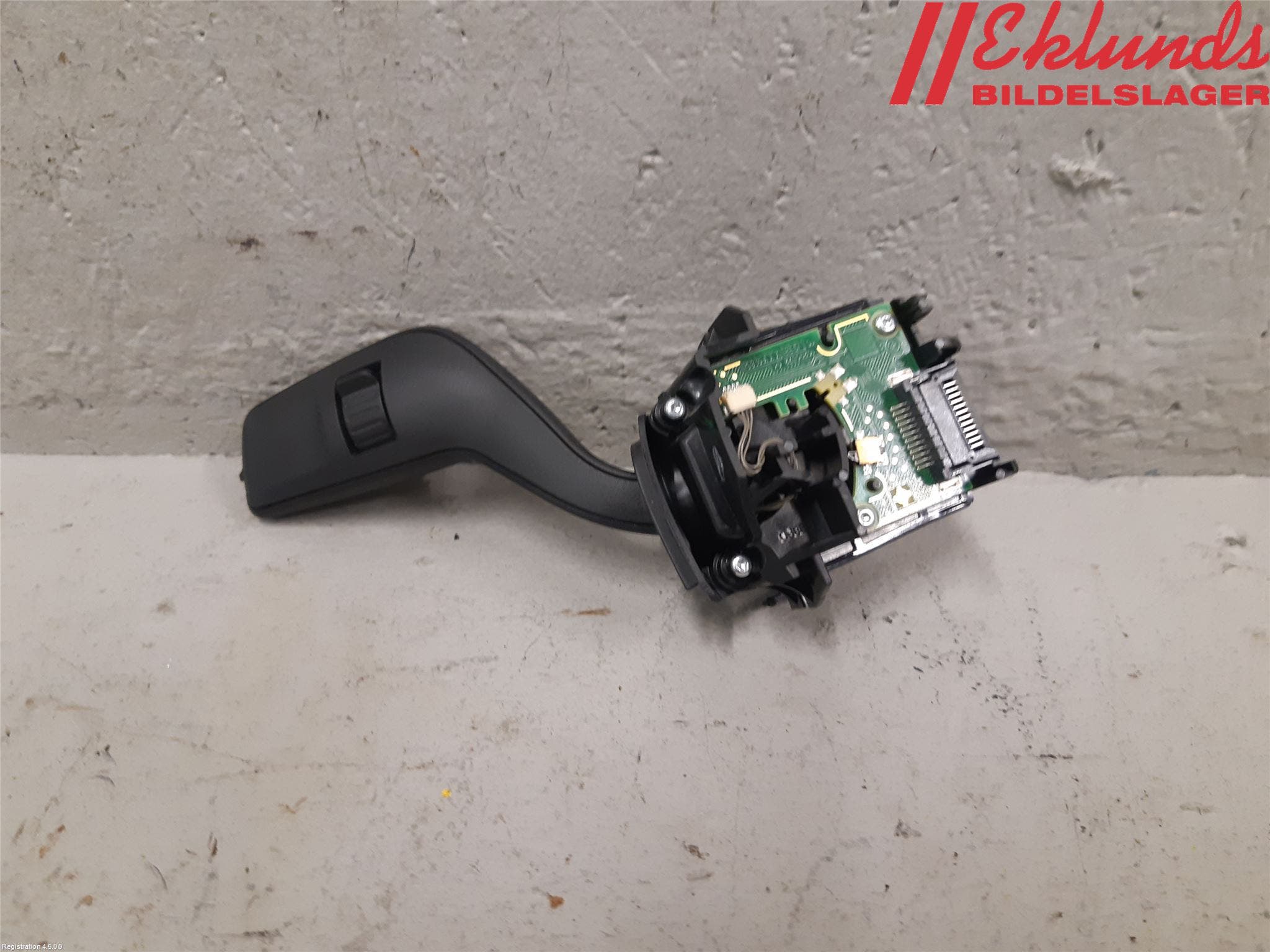 Ford FOCUS 19- Spak Torkar-Spolomk