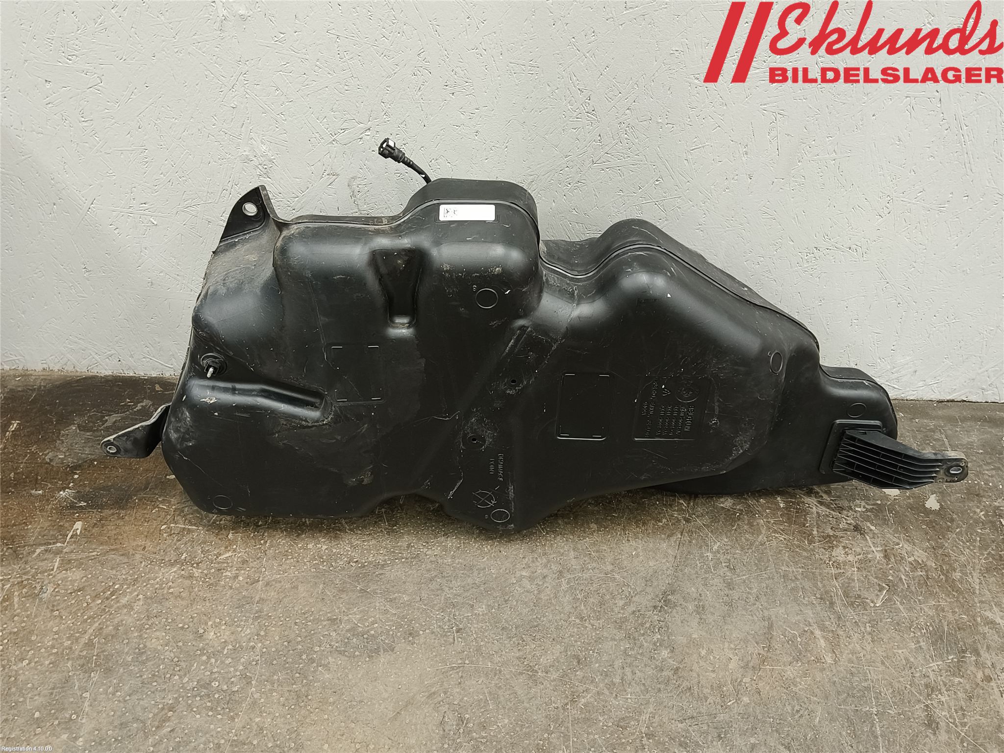 Ford FOCUS 19- Bränsletank