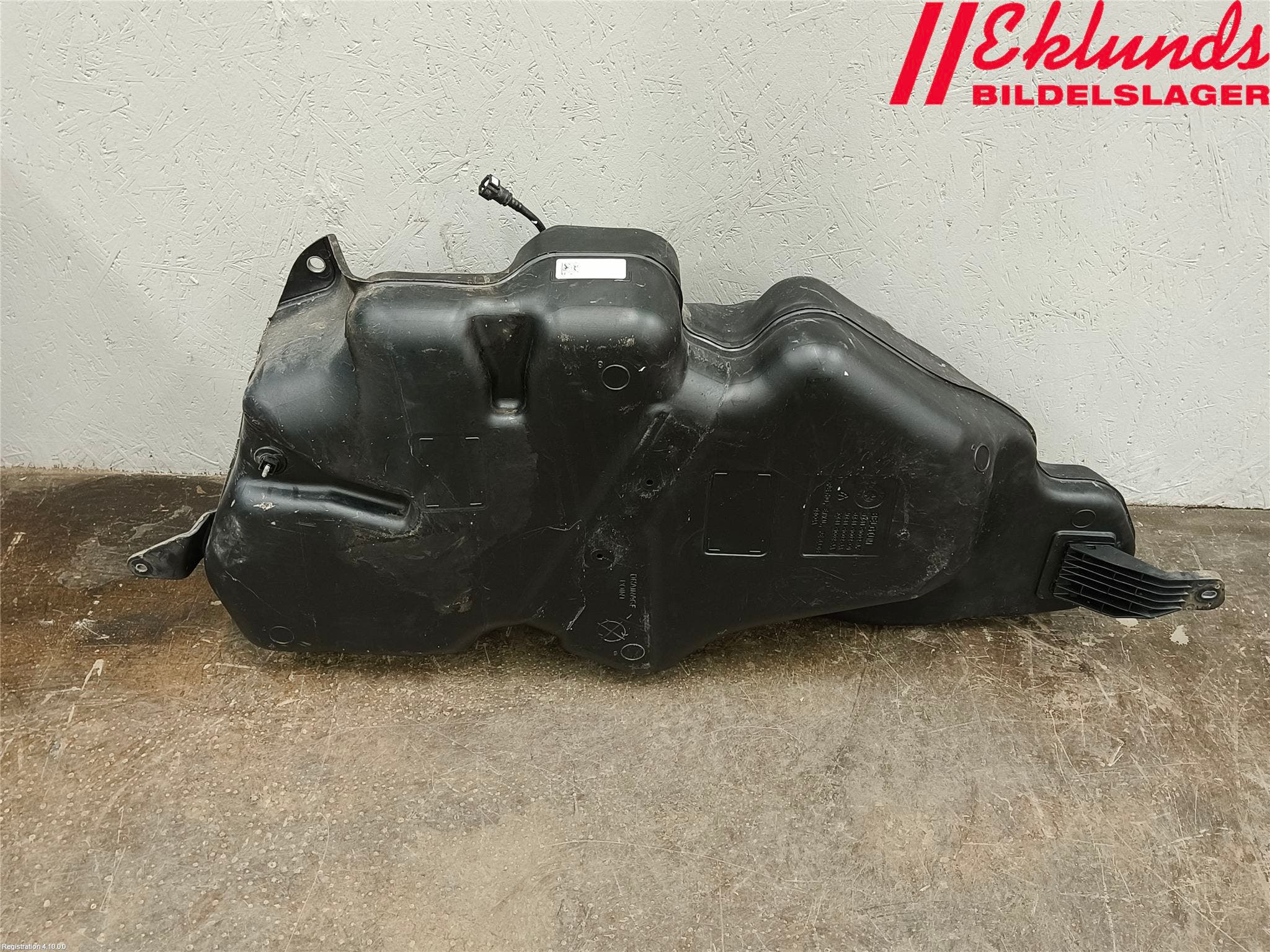 Ford FOCUS 19- Bränsletank