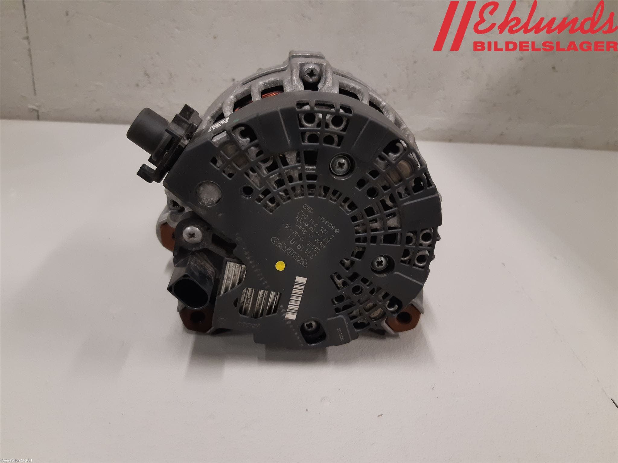 Volvo V40 CROSS COUNTRY 13-19 Generator