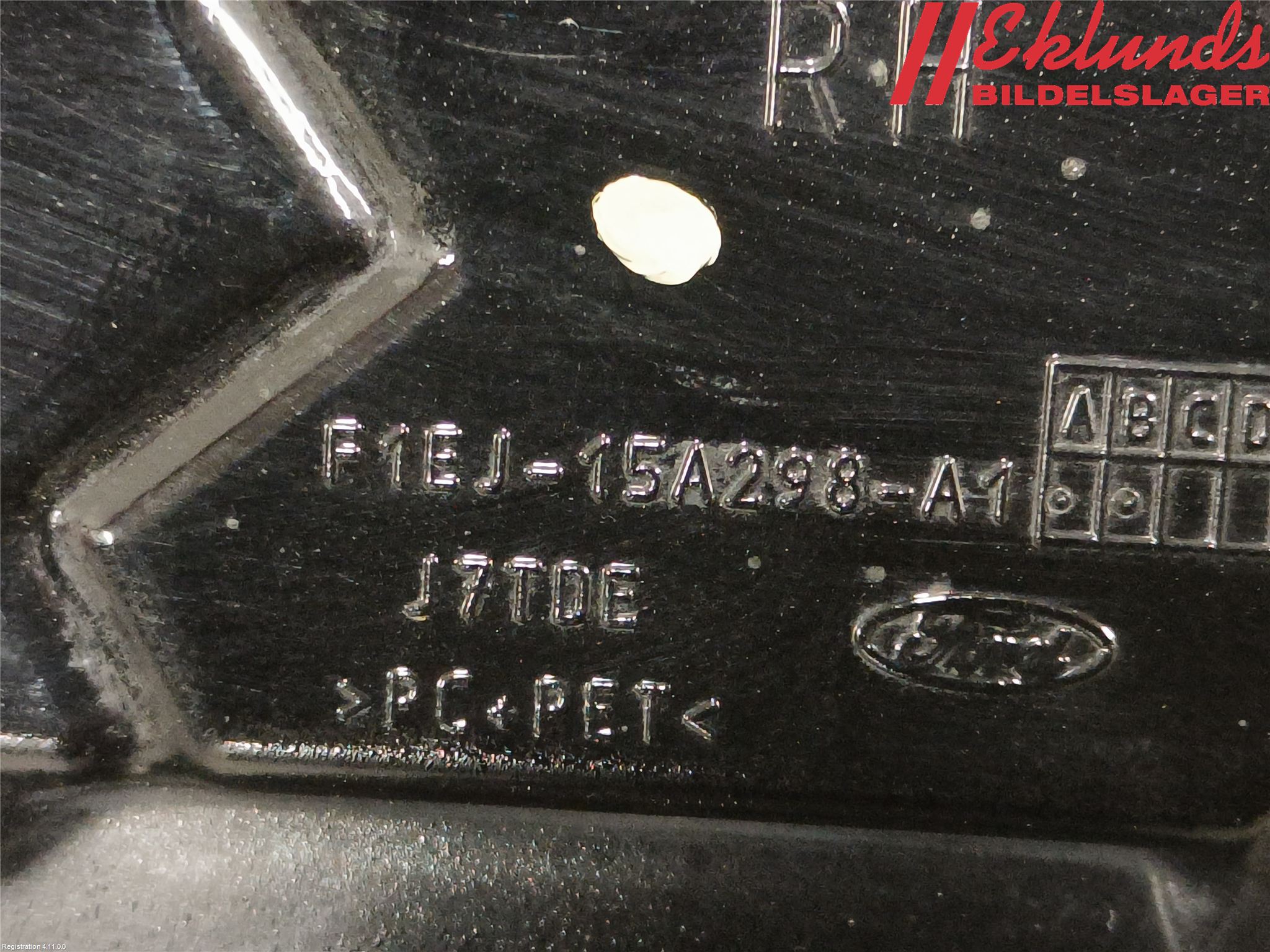 Ford FOCUS 15-18 Dimljussarg Fram