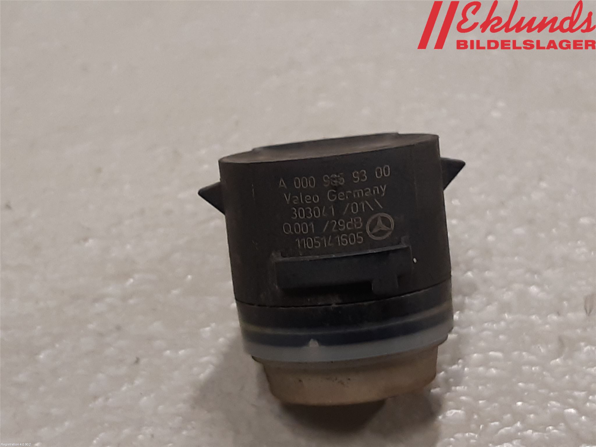 Mercedes-Benz MB E-KLASS (W212) 09-16 Parkeringshjälp Frontsensor
