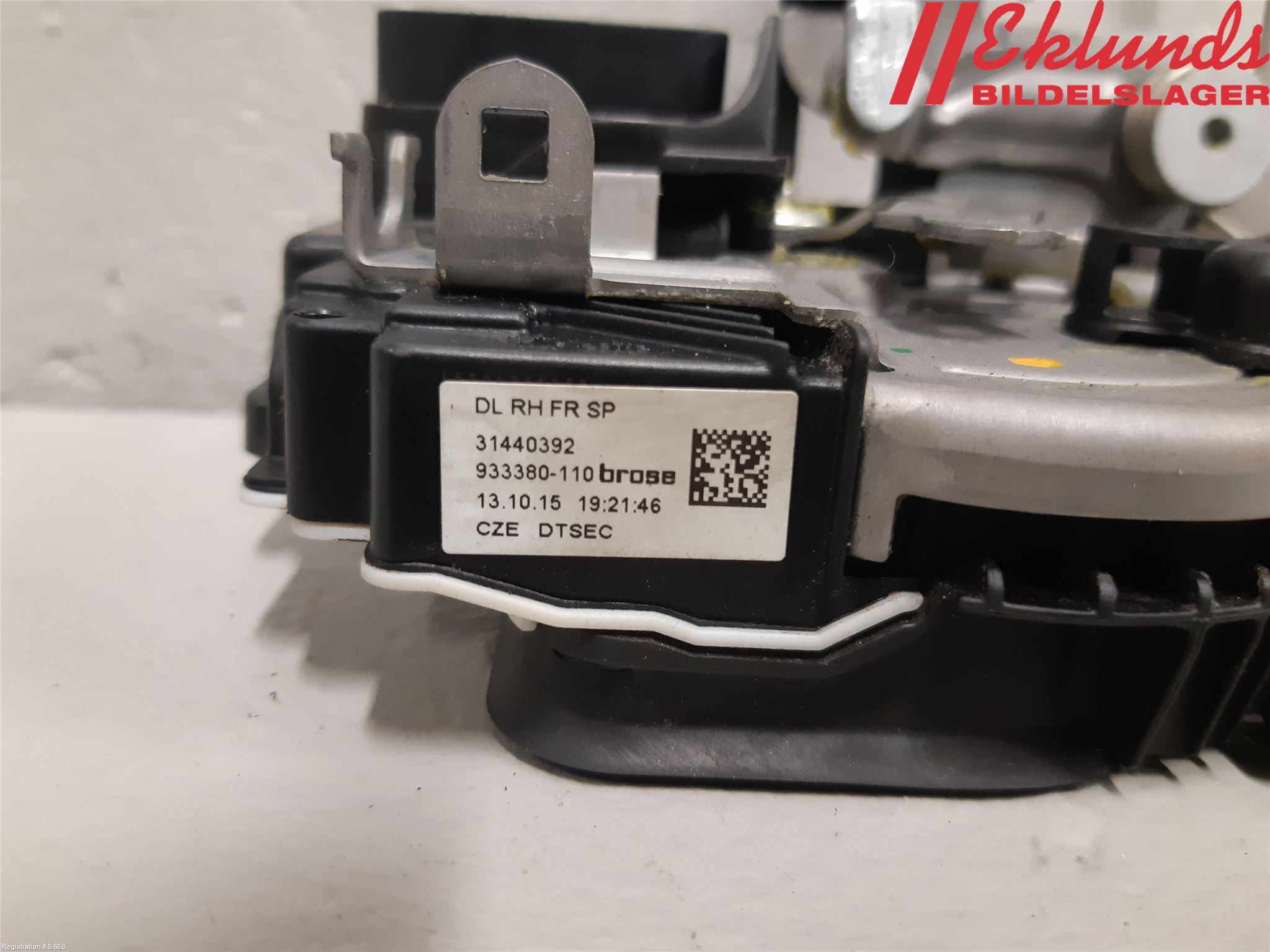 Volvo V40 12-19 Låskista-Dörrlås