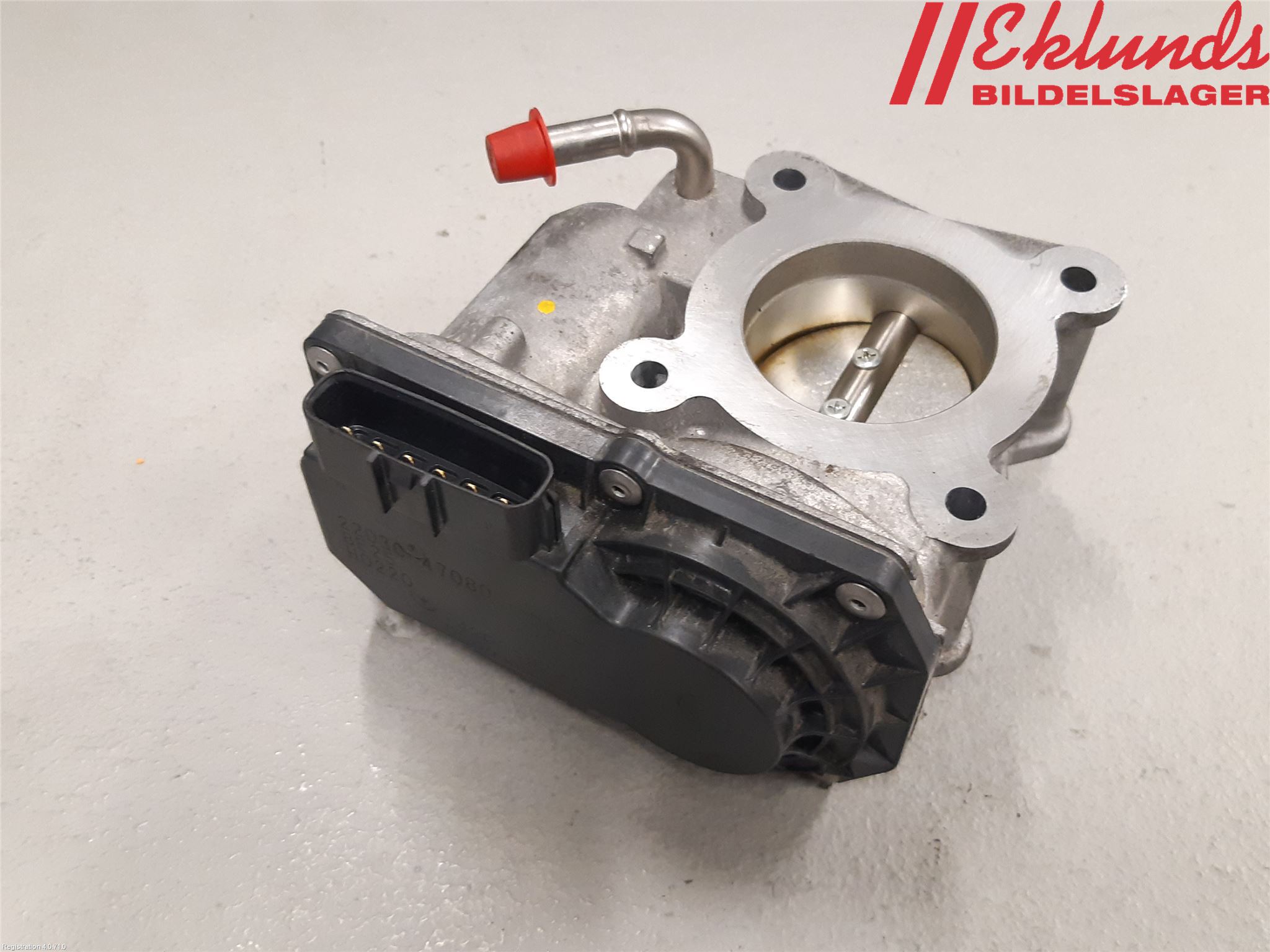 Toyota AURIS 13-19 Injspjällhus