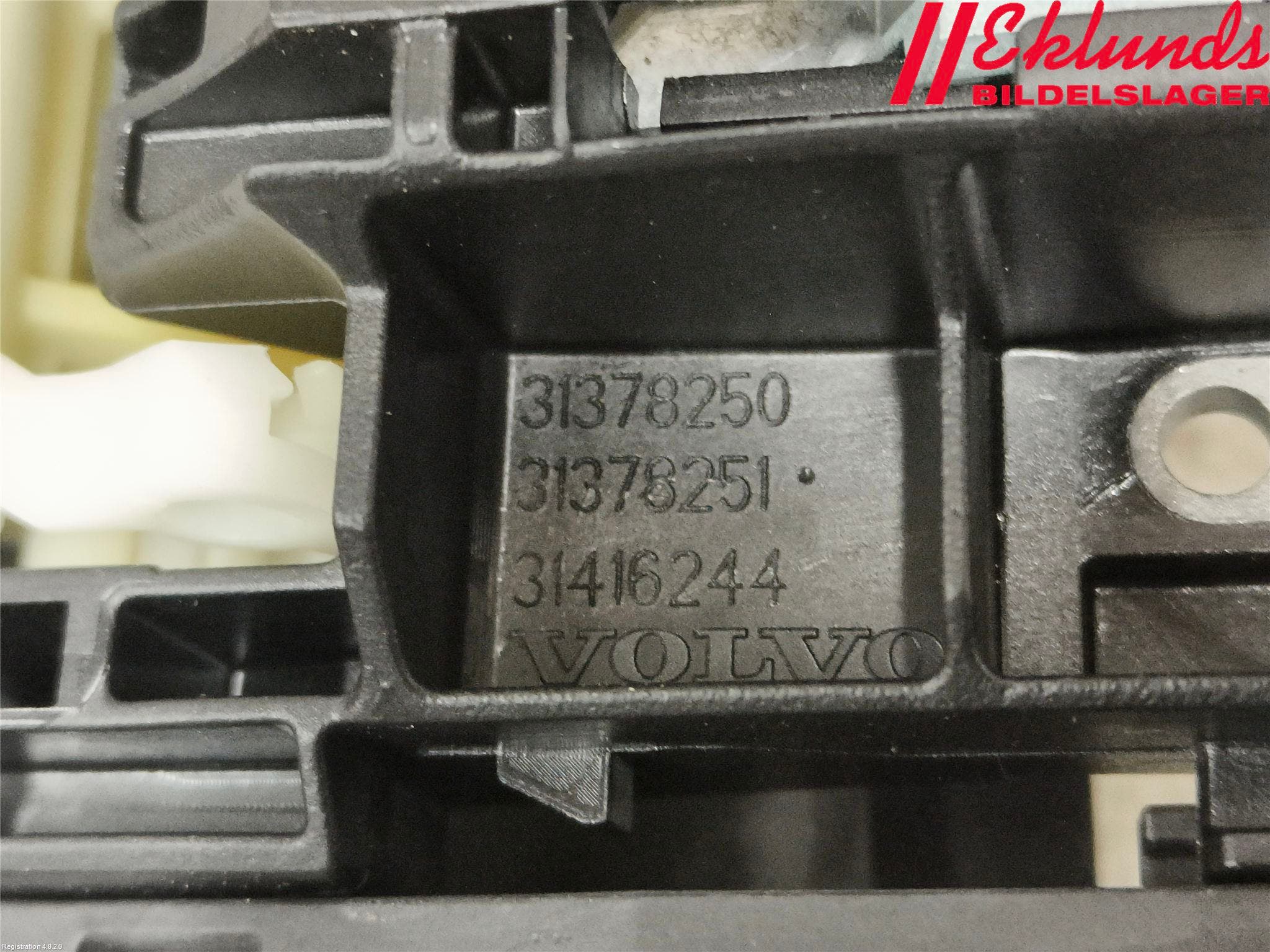 Volvo XC90/RECHARGE 16- Dörrhandtag Yttre Vä