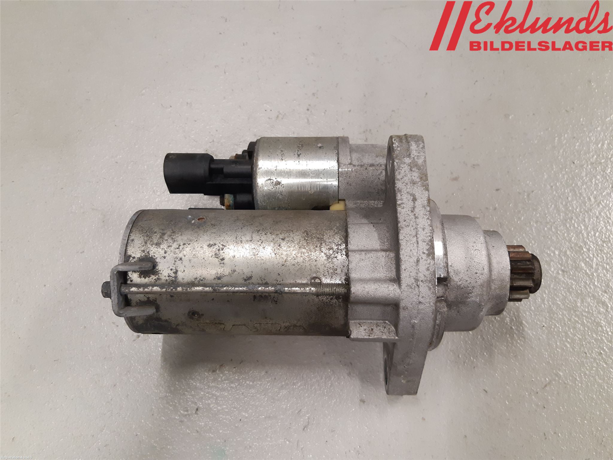 Volkswagen VW GOLF VI 09-13 Startmotor