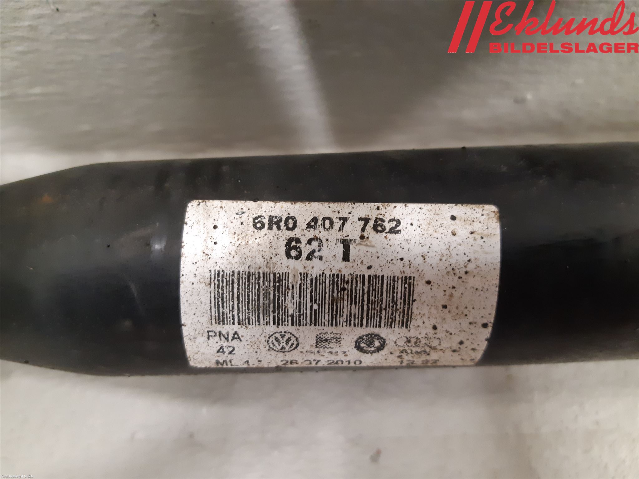 Volkswagen VW POLO 10-17 Drivaxel Fram Höger