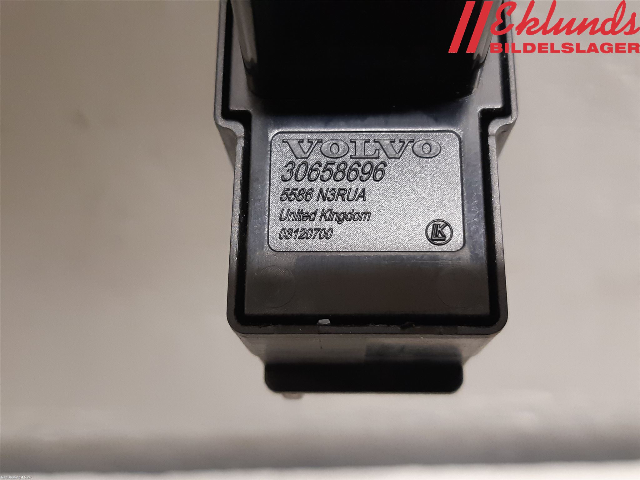 Volvo S60 05-10 Strömställare Elhiss