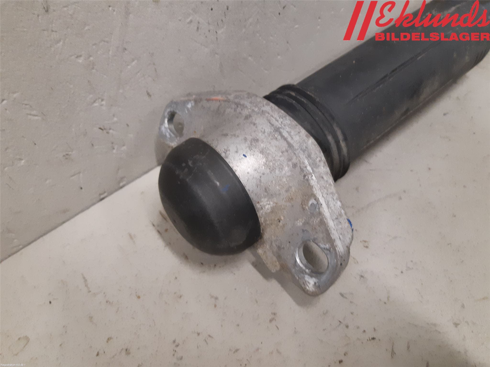 Toyota COROLLA 19- Stötdämpare Bak