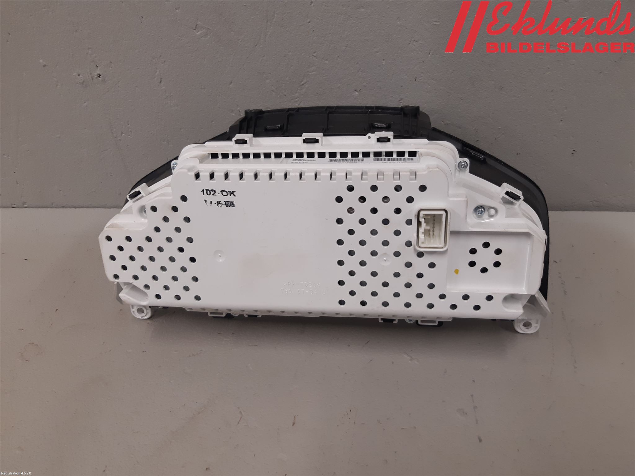 Volvo V60 CROSS COUNTRY 16-18 Instrument Komb