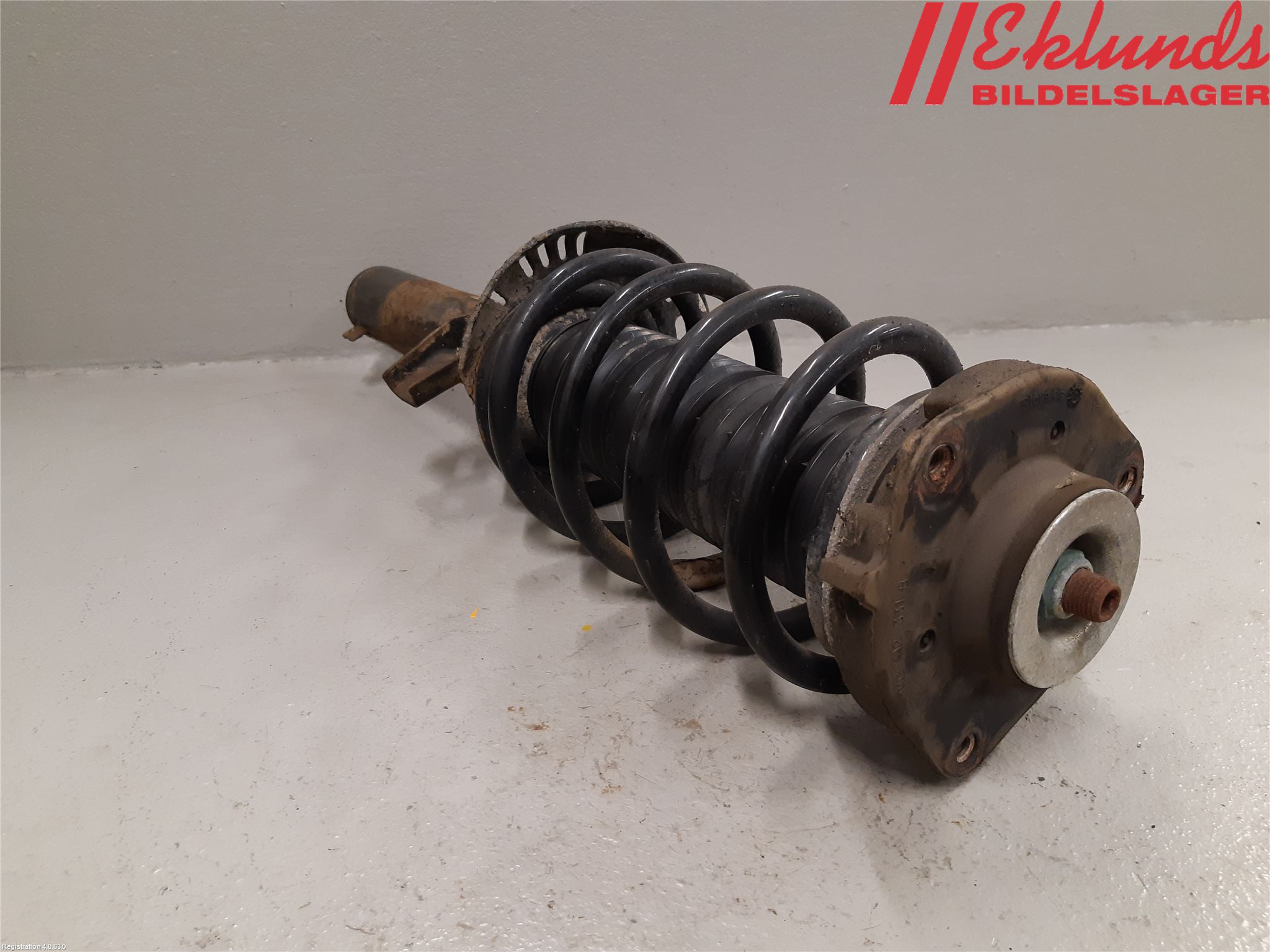 Audi A3/S3 05-13 Fjäderben Fram Höger