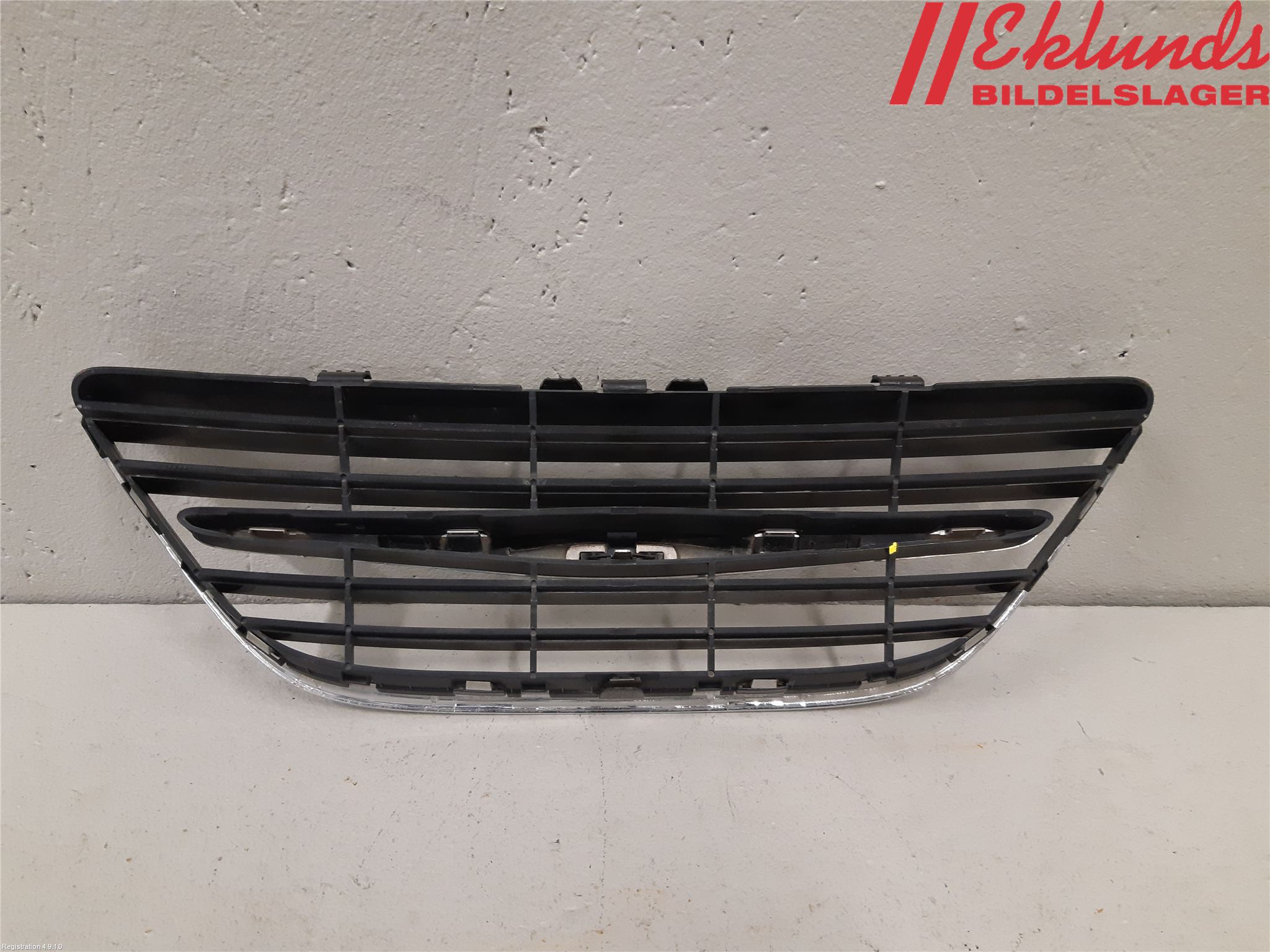 Saab 9-3 VER 2 Grilldel Mitt