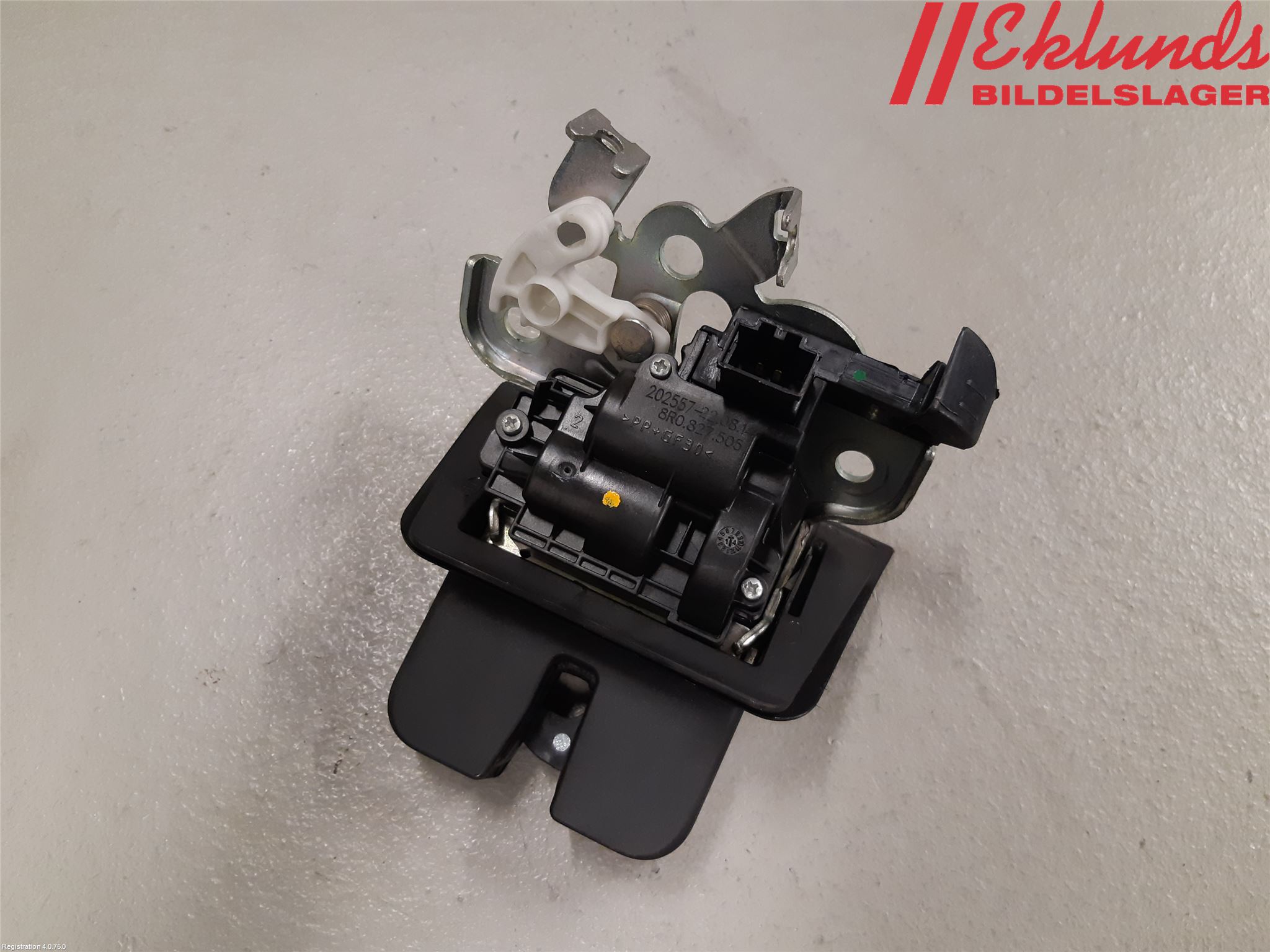 Audi A3/S3 8V 13-20 Låskista Baklucka